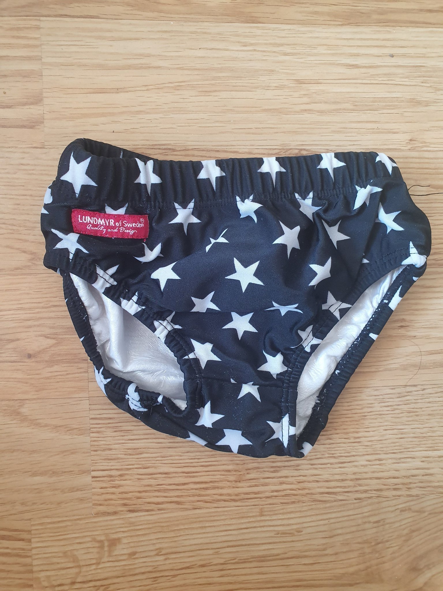 Badbyxa från Lundmyr of Sweden strl 7-10 kg