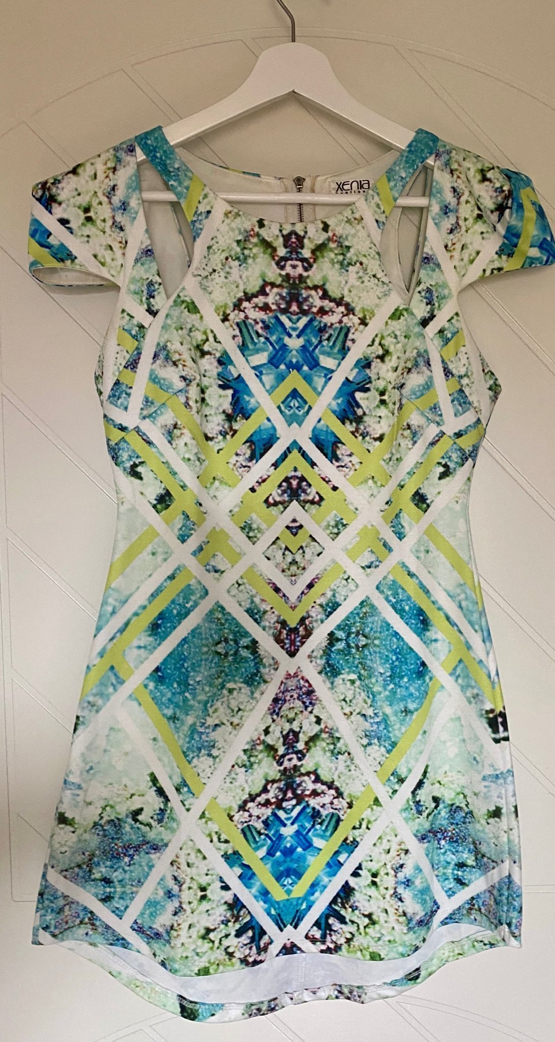 Klänning från Xenia Boutique, ZARA DRESS, Strl UK 10 (EU 38)