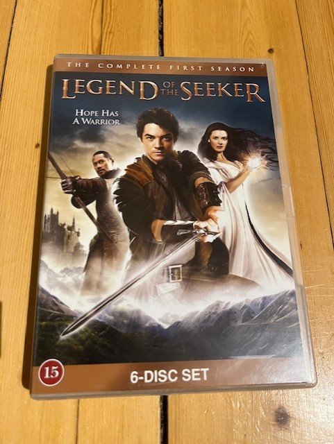 LEGEND OF THE SEEKER-SÄSONG 1-DVD-BOX-TV Köp på Tradera