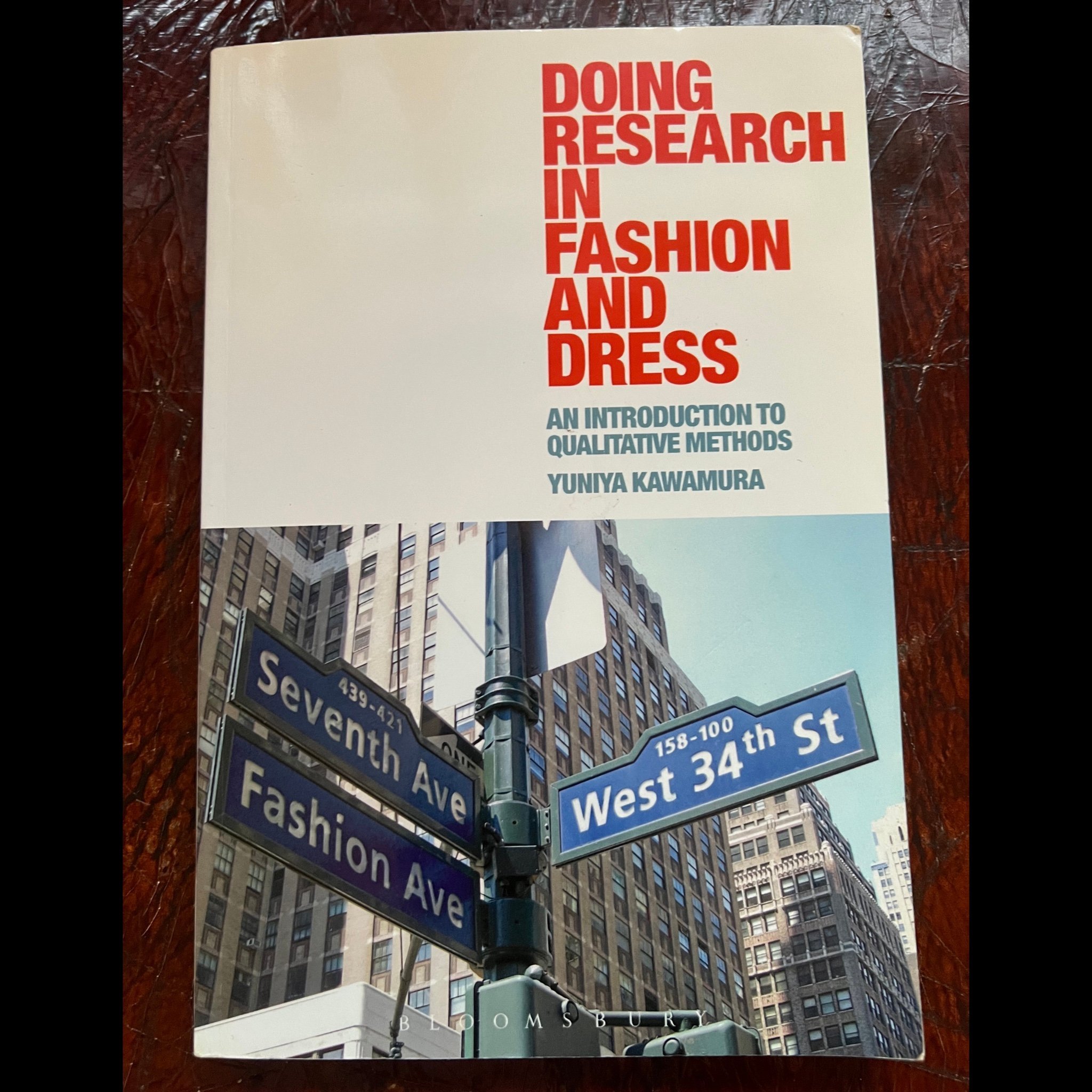 green emerald velvet dress Fashion-ology: An Introduction to Fashion Studies (Dress, Body, Culture):  Kawamura, Yuniya, Eicher, Joanne B.: 9781474278478: Amazon.com: Books main image 0