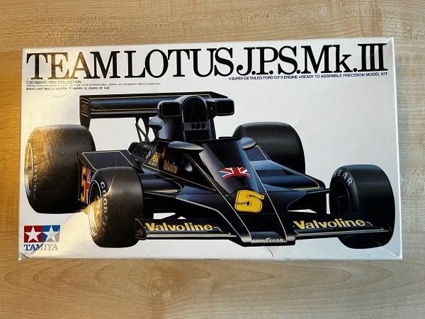 Tamiya Team Lotus JPS Mk. III 1/20 Byggsats | Köp på Tradera