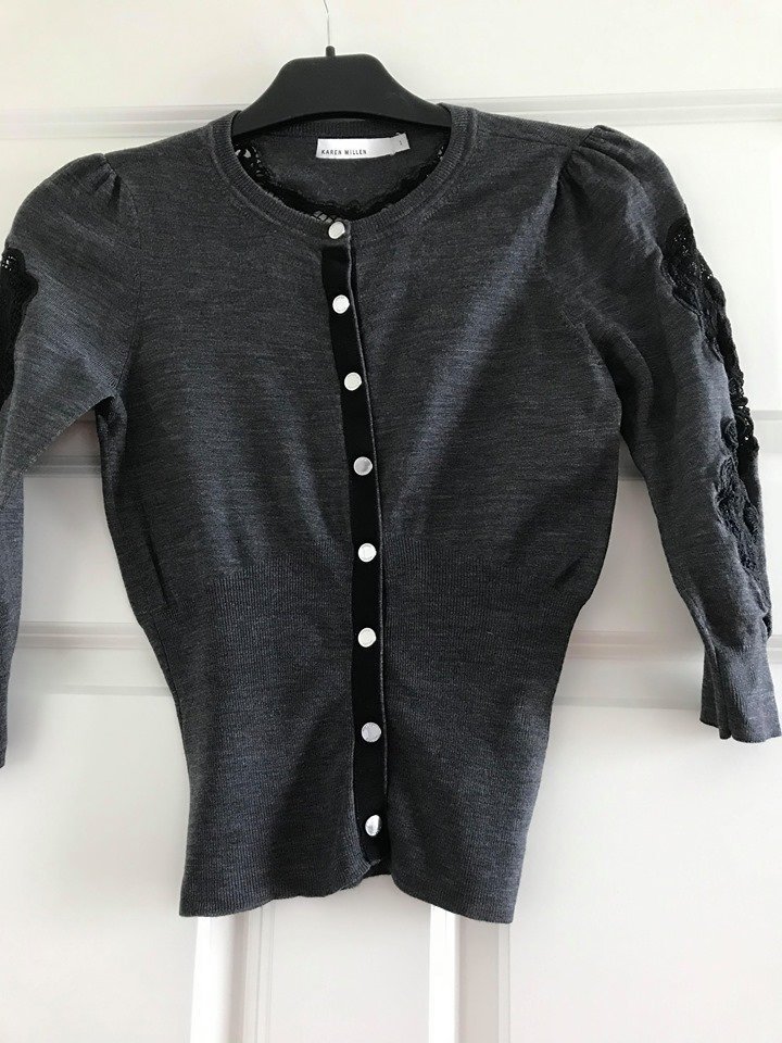 Snygg Kofta från Karen Millen Strl: 1 = S Grå
