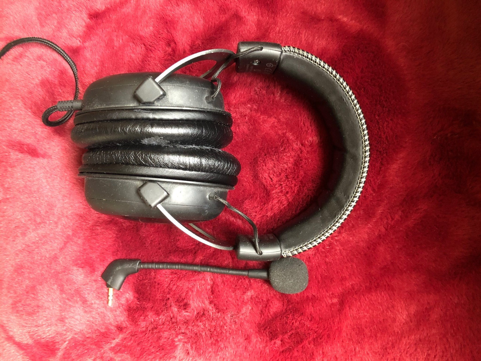 hyperx cloudx v2 gaming headset