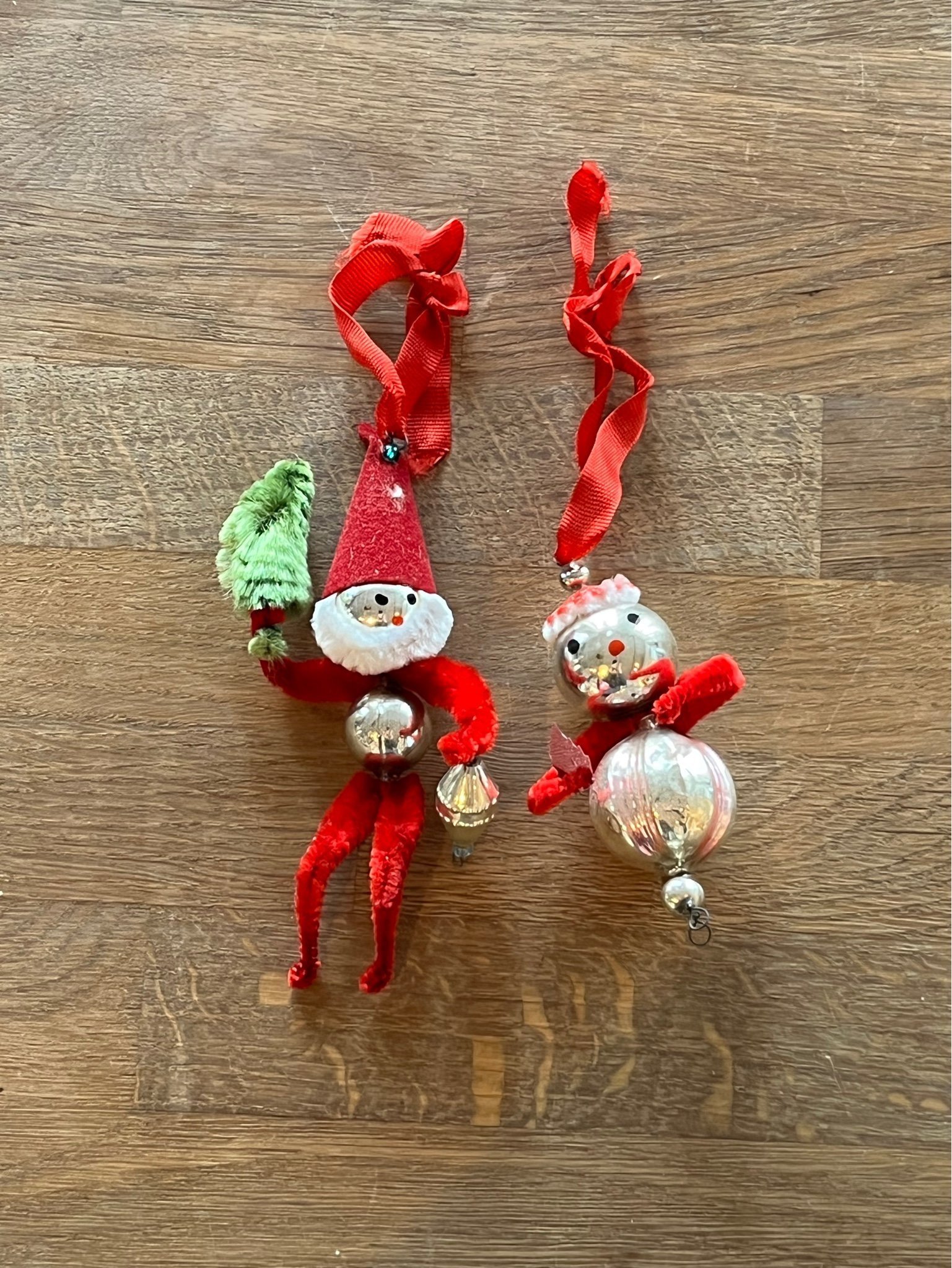 Julpynt hängen julgran tomte snögubbe fint orig.. Köp på Tradera