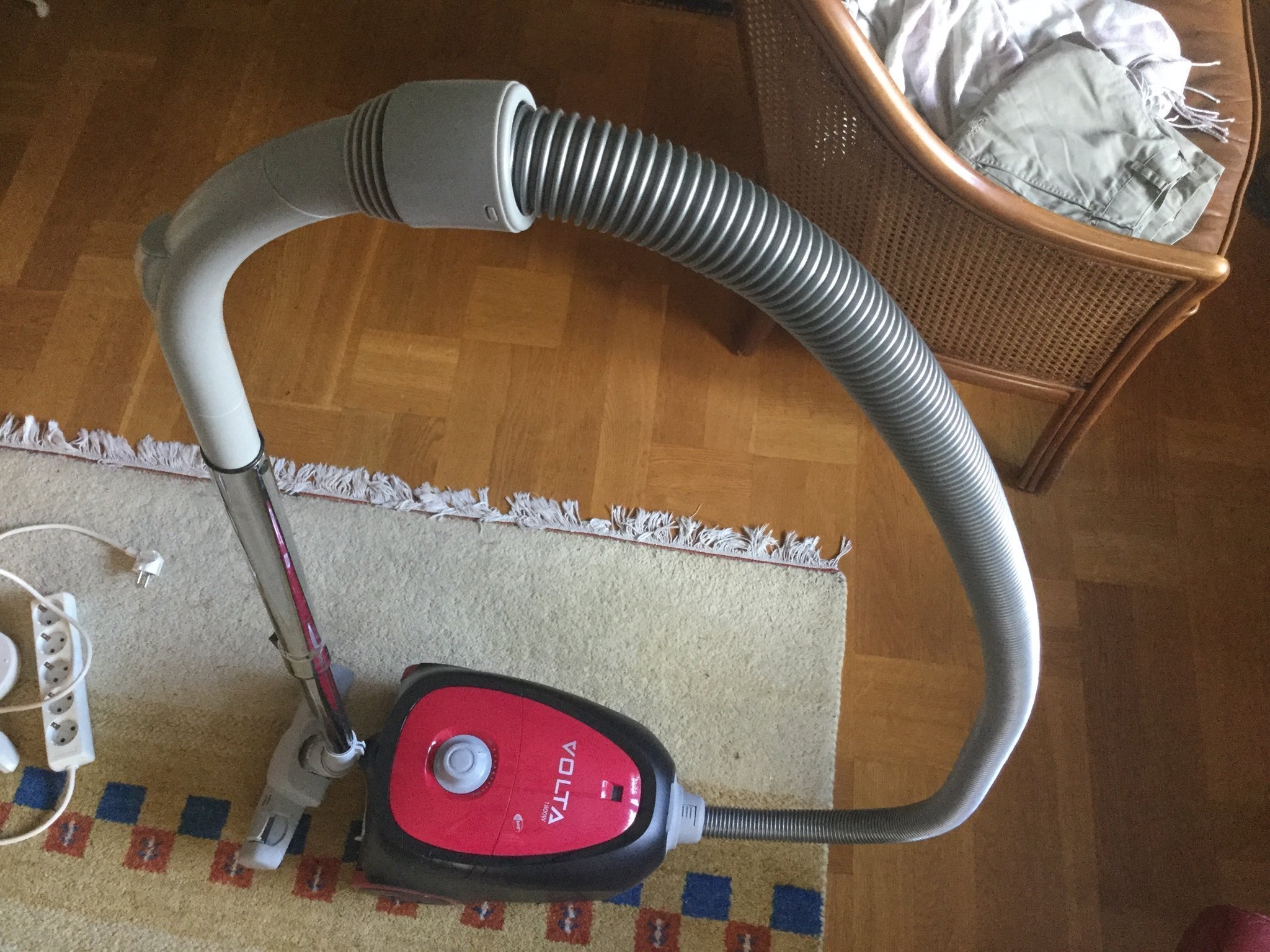 VOLTA 1800 WATT FUNKAR (410955985) ᐈ Köp på Tradera VOLTA 1800 WATT FUNKAR (410955985) ᐈ Köp på Tradera