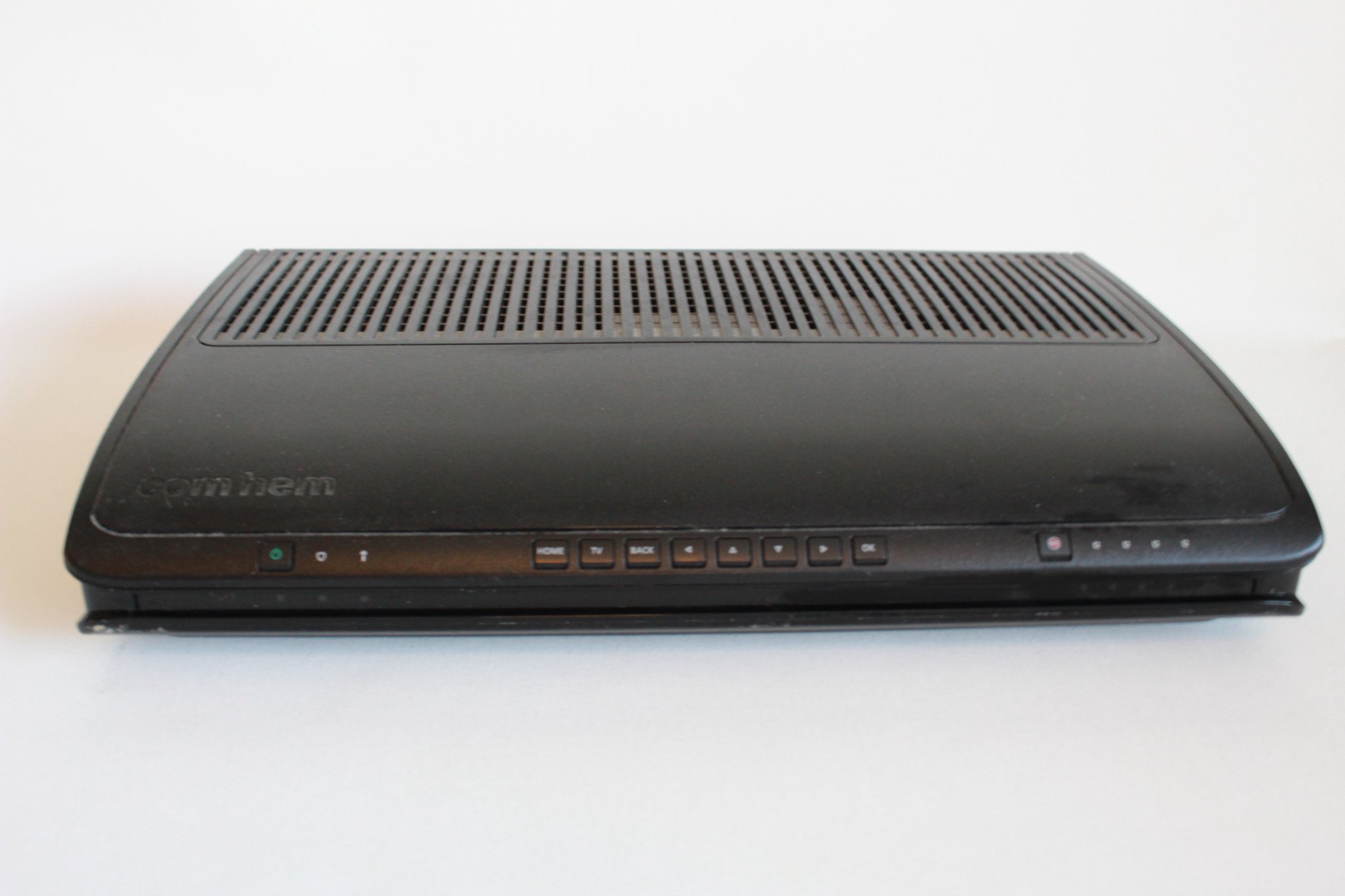 Com Hem TiVo Box 1TB HDD (407698421) ᐈ Köp på Tradera