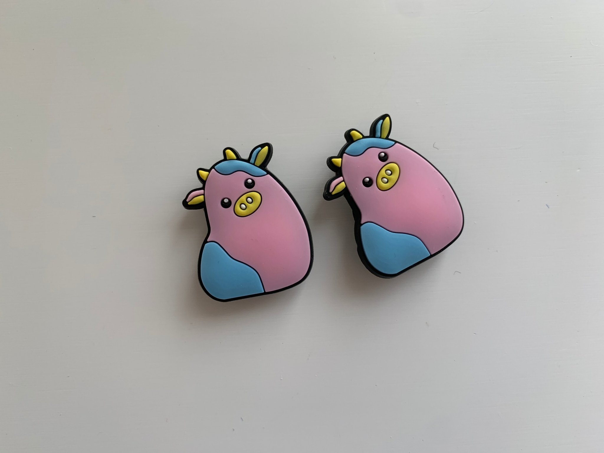 Squishmallow crocs jibbitz Köp på Tradera (593635678)