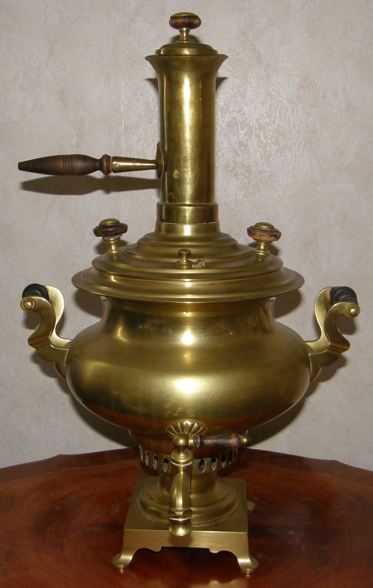 Rysk samovar vattenkokare sekelskiftet 1800 tal.. (417237786 Vattenkokare 4429 eds | Cloer | 4429 eds | 4429