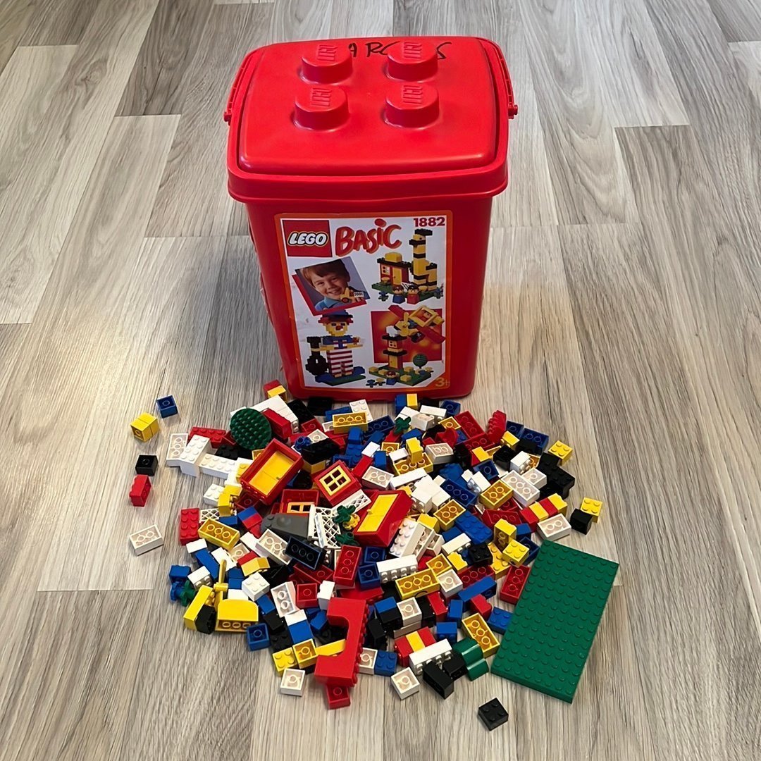 Lego Sets Lego Basic 1882 LEGO 1878 Small Bucket BrickEconomy