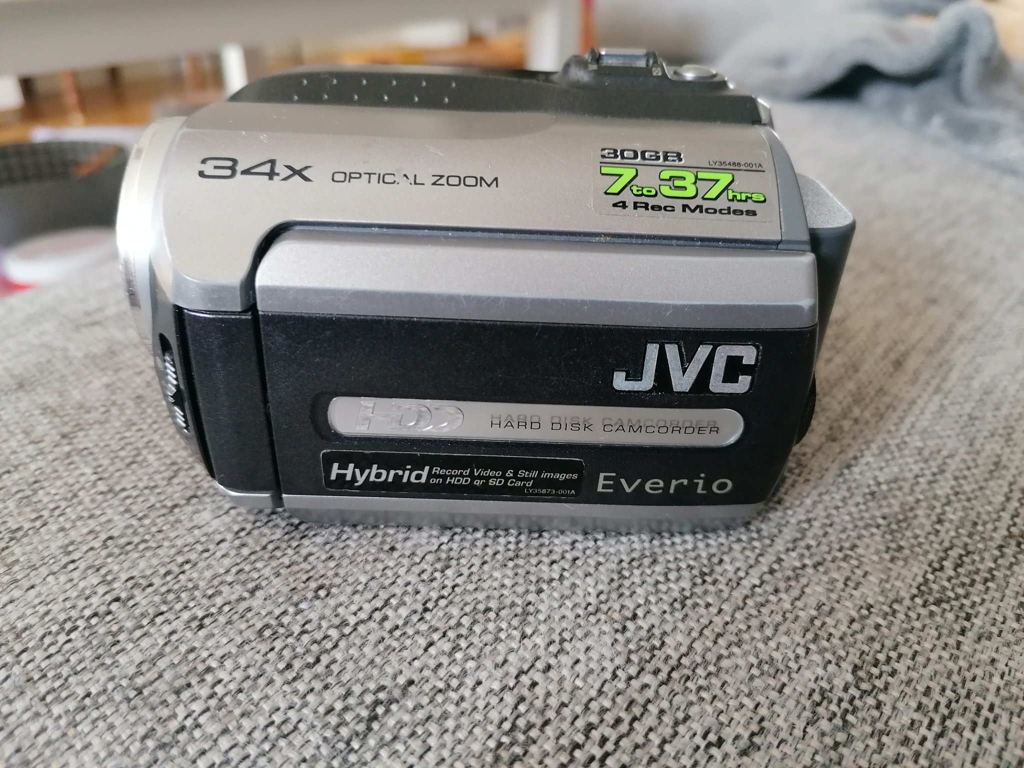 JVC Everio Hybrid Camcorder 30GB, FULLT FUNGERA.. (416571840) ᐈ Köp på