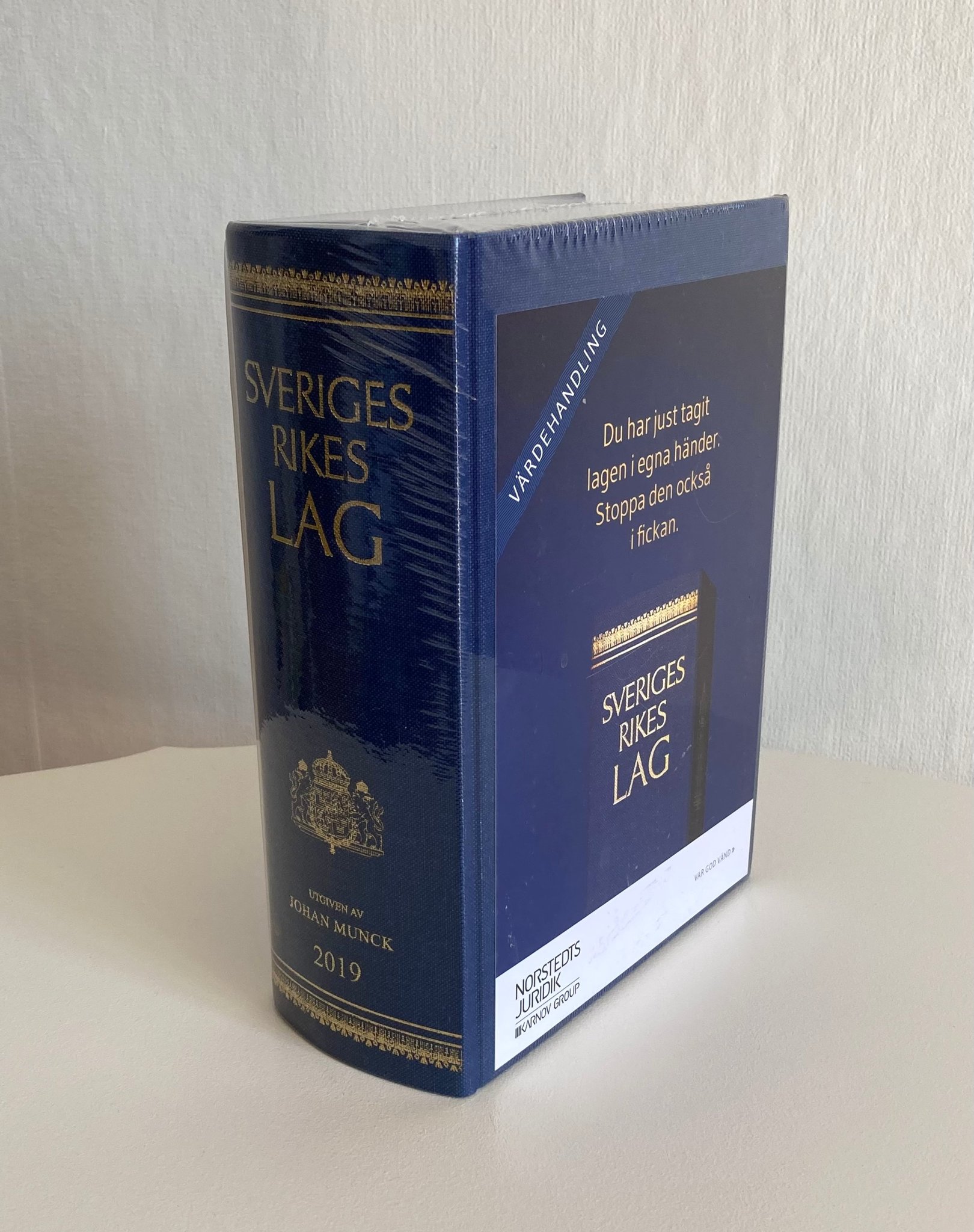 Lagbok 2019 Sveriges rikes lag 2019 med tillägg.. Köp på Tradera