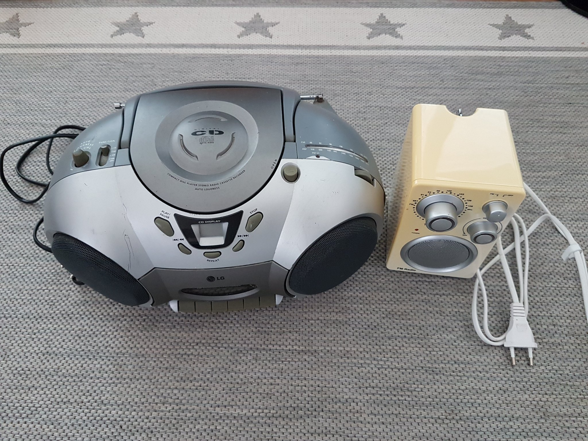 LG compact disc player stereo radio cassette re.. (409527034) ᐈ Köp på