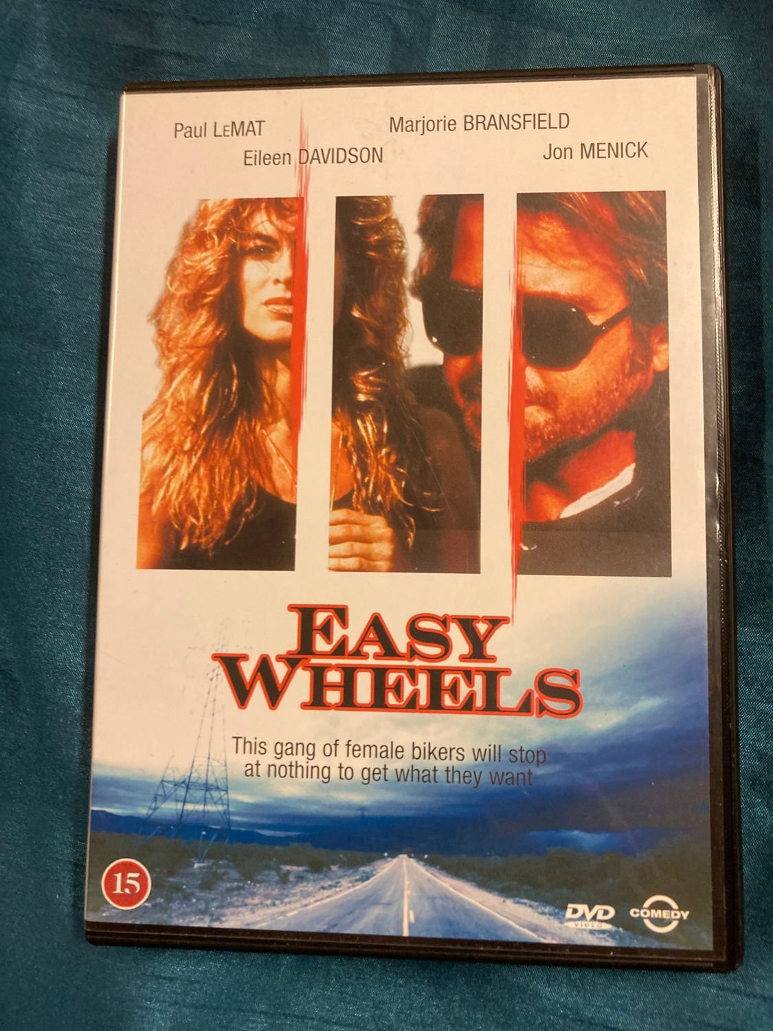 EASY WHEELS (1989) - ACTION / KO.. | Köp från hasse1248 på Tradera  (612722454)