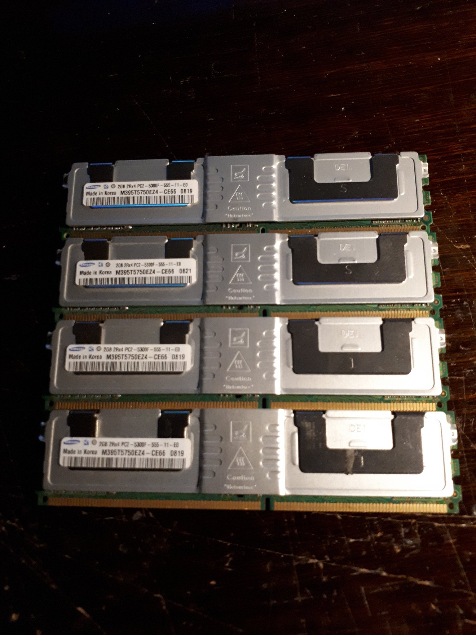 DDR2 MEMORY RAM PC2-3200 ECC REG DIMM 8GB 4X2GB