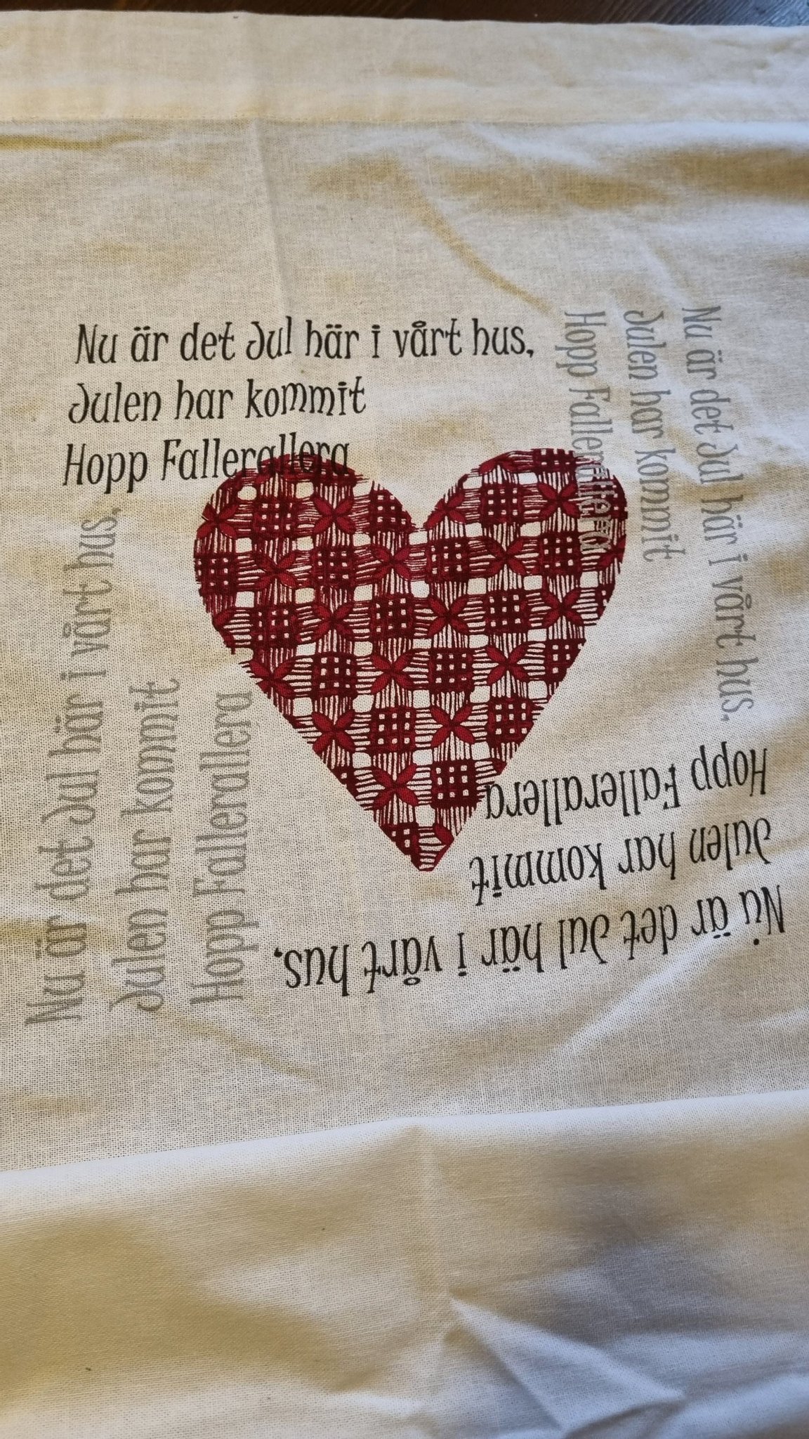 FIN HISSGARDIN TILL JUL Köp från Helenjohnsondesign på Tradera