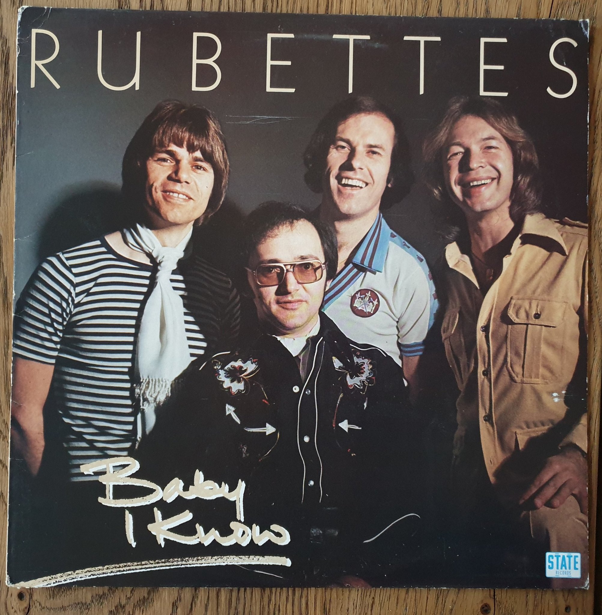 The Rubettes' Sugar Baby Love: Official Music Video - ao7zoz8