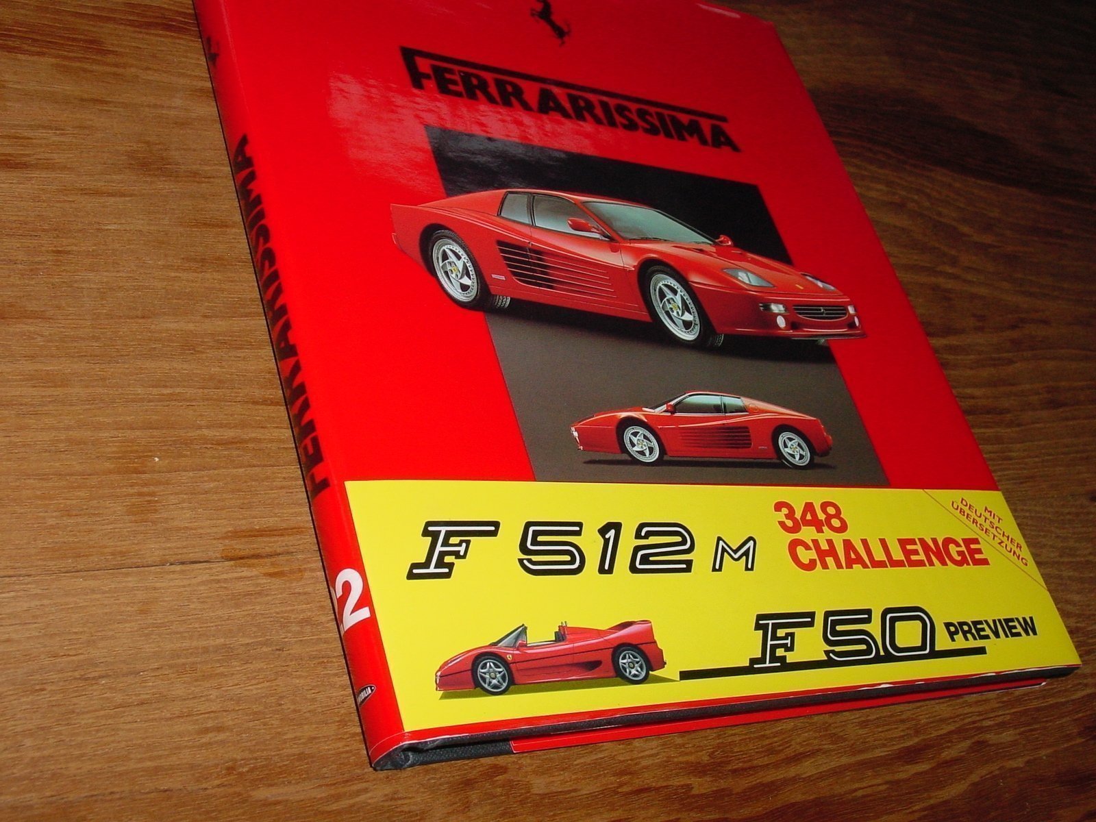 Ferrari bok Ferrarissima Nr.22 Samlarbok från Italienska Automobilia. Nyskick!