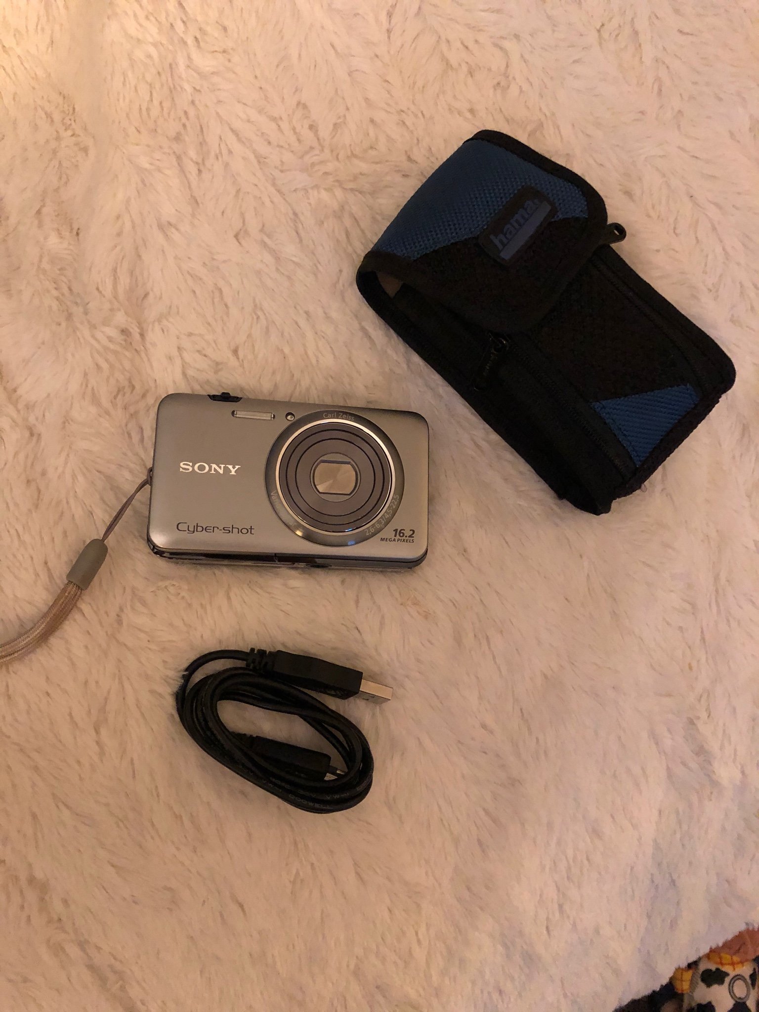 Sony CyberShot 16.2 megapixel digitalkamera (425255635) ᐈ Köp på Tradera