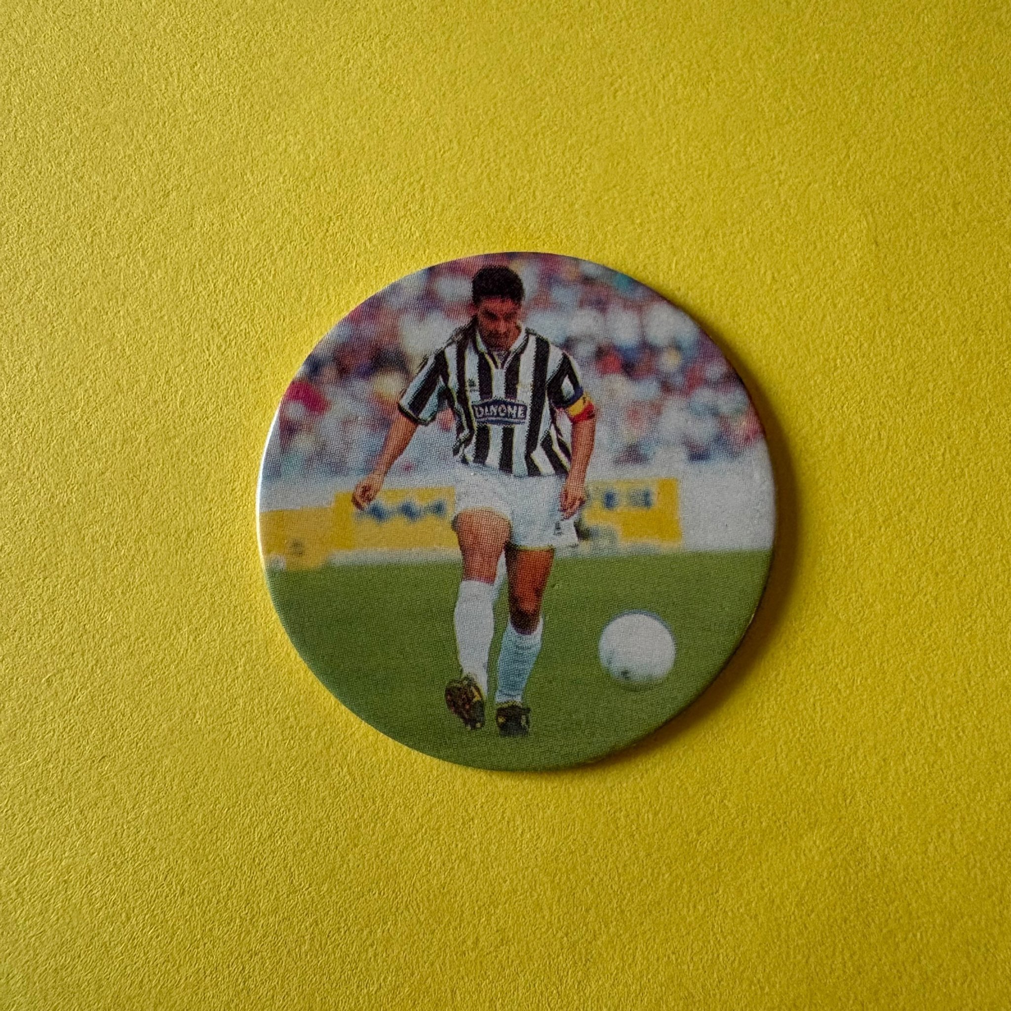 ROBERTO BAGGIO JUVENTUS # 127 CALCIO 92 EUROFLASH FIGURINE RARE TOPLOADER 3