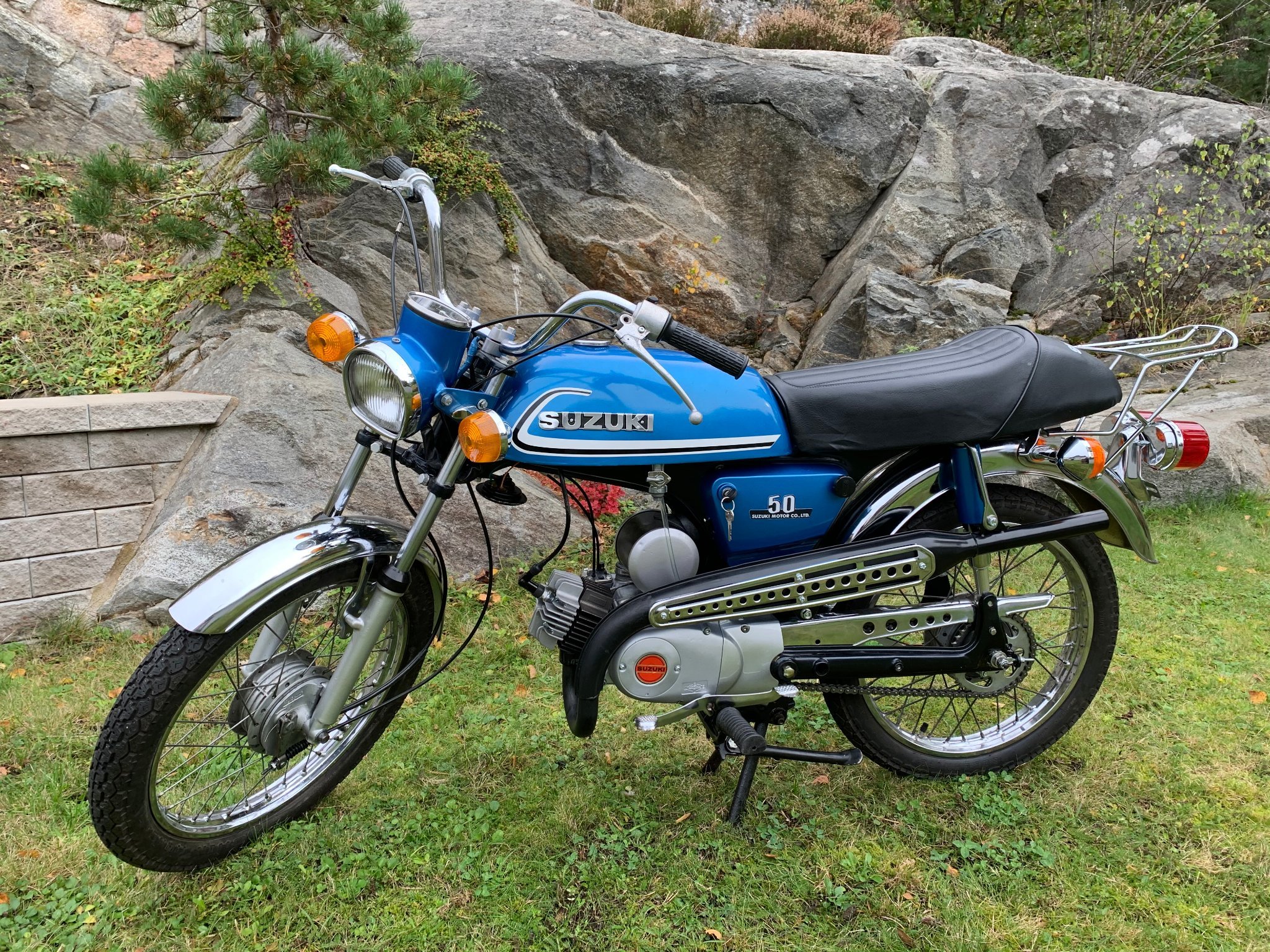 1967 suzuki 50cc motorcycle