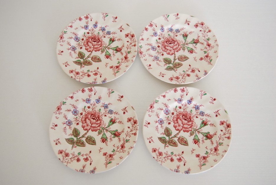 ROSE CHINTZ 4st Assietter Tallrikar JOHNSON BROTHERS dekor blommor fåglar rosa