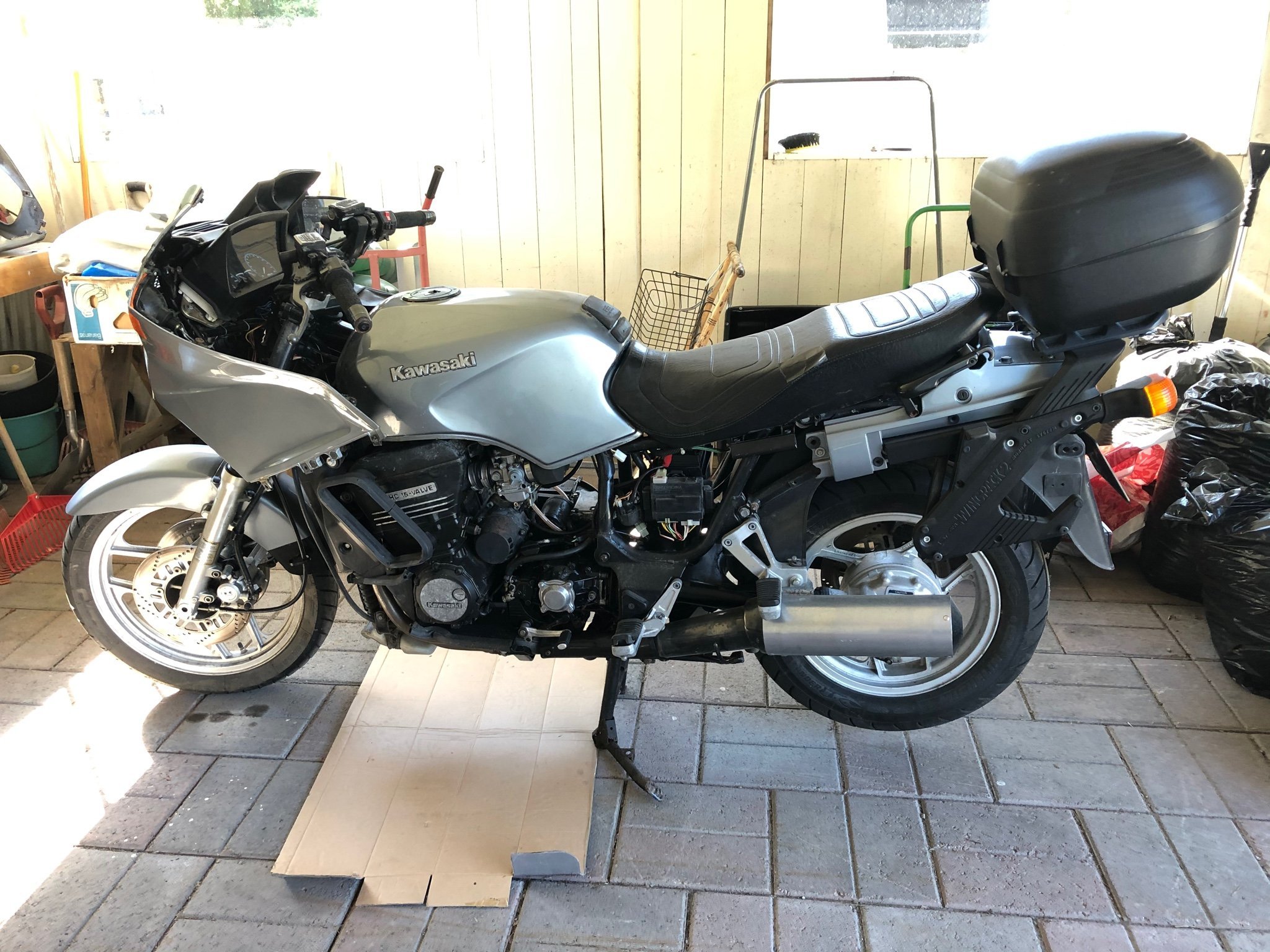 kawasaki gtr mudah