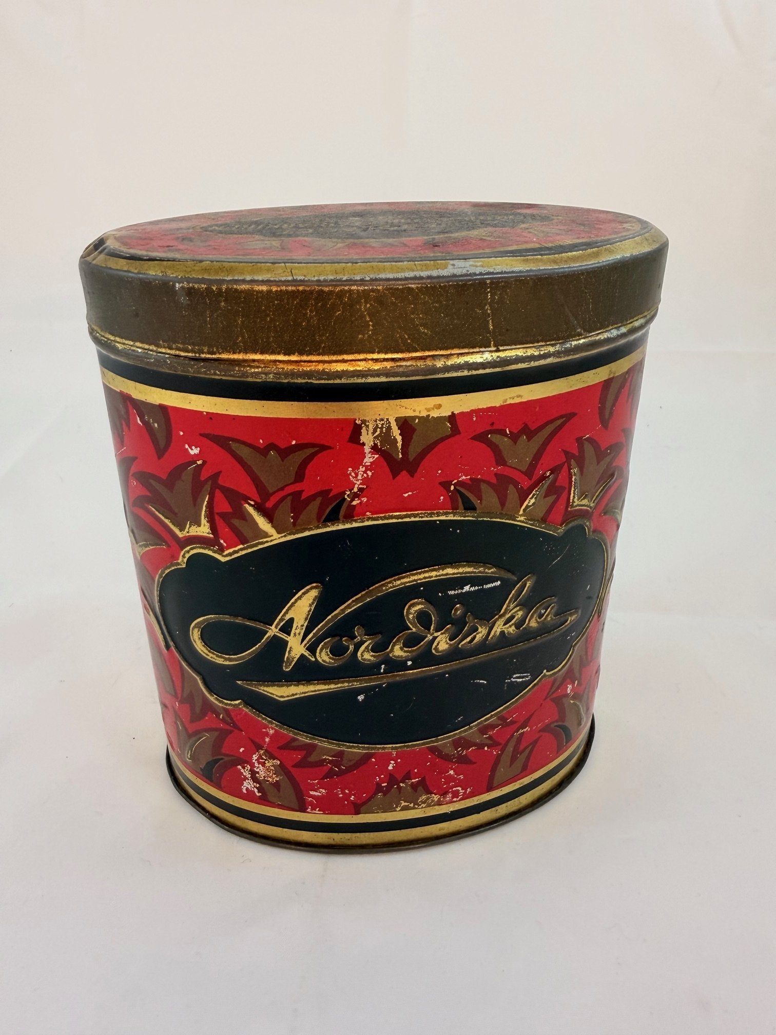 Nr8 ÄLDRE BURK LITOGRAFERAD BLECKPLÅT NORDISKA CHOKLADFABRIKEN