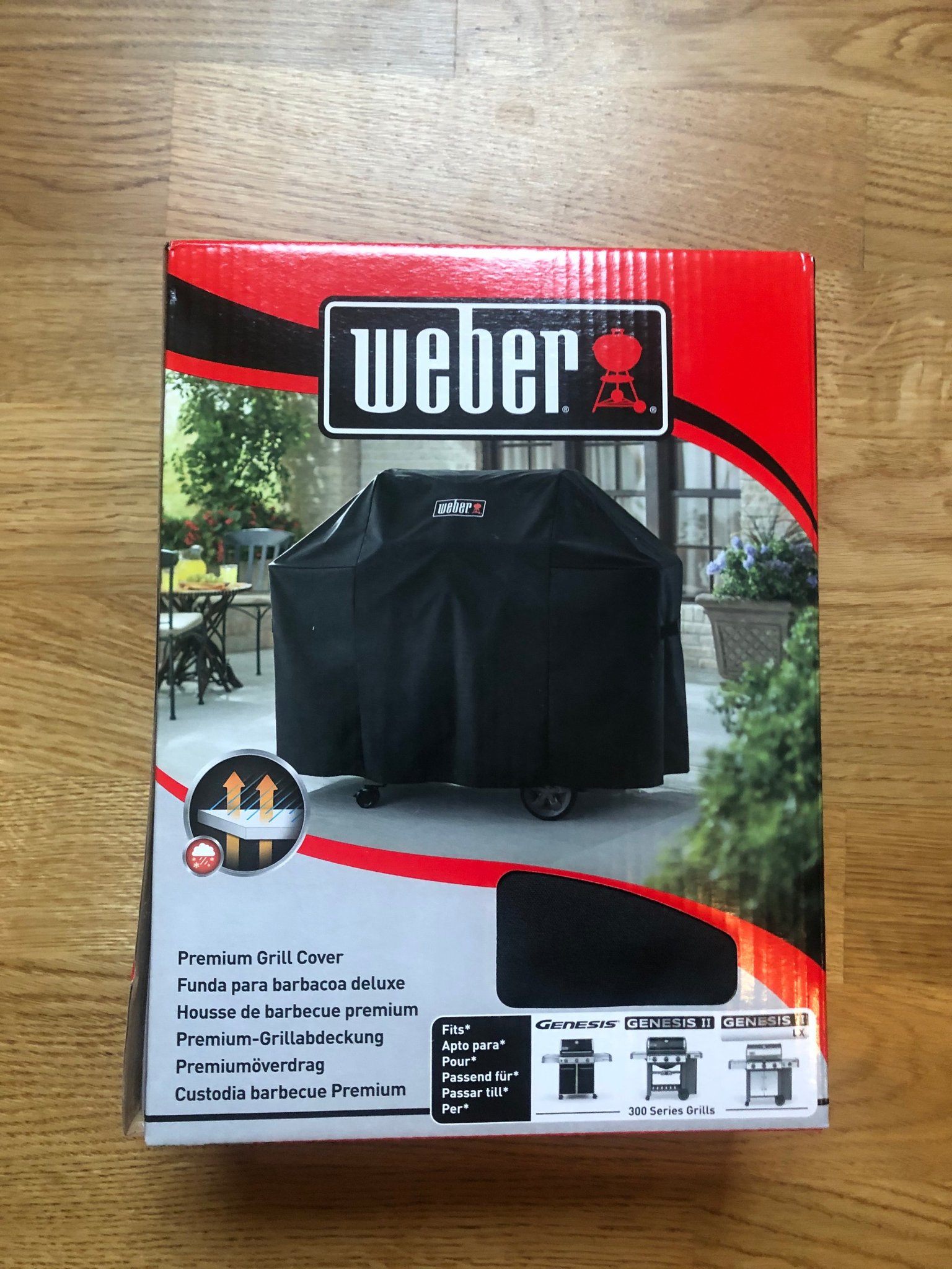 Weber Premium Grillöverdrag 7134 (Passar Genesis II 3-brännare och Genesis 300)