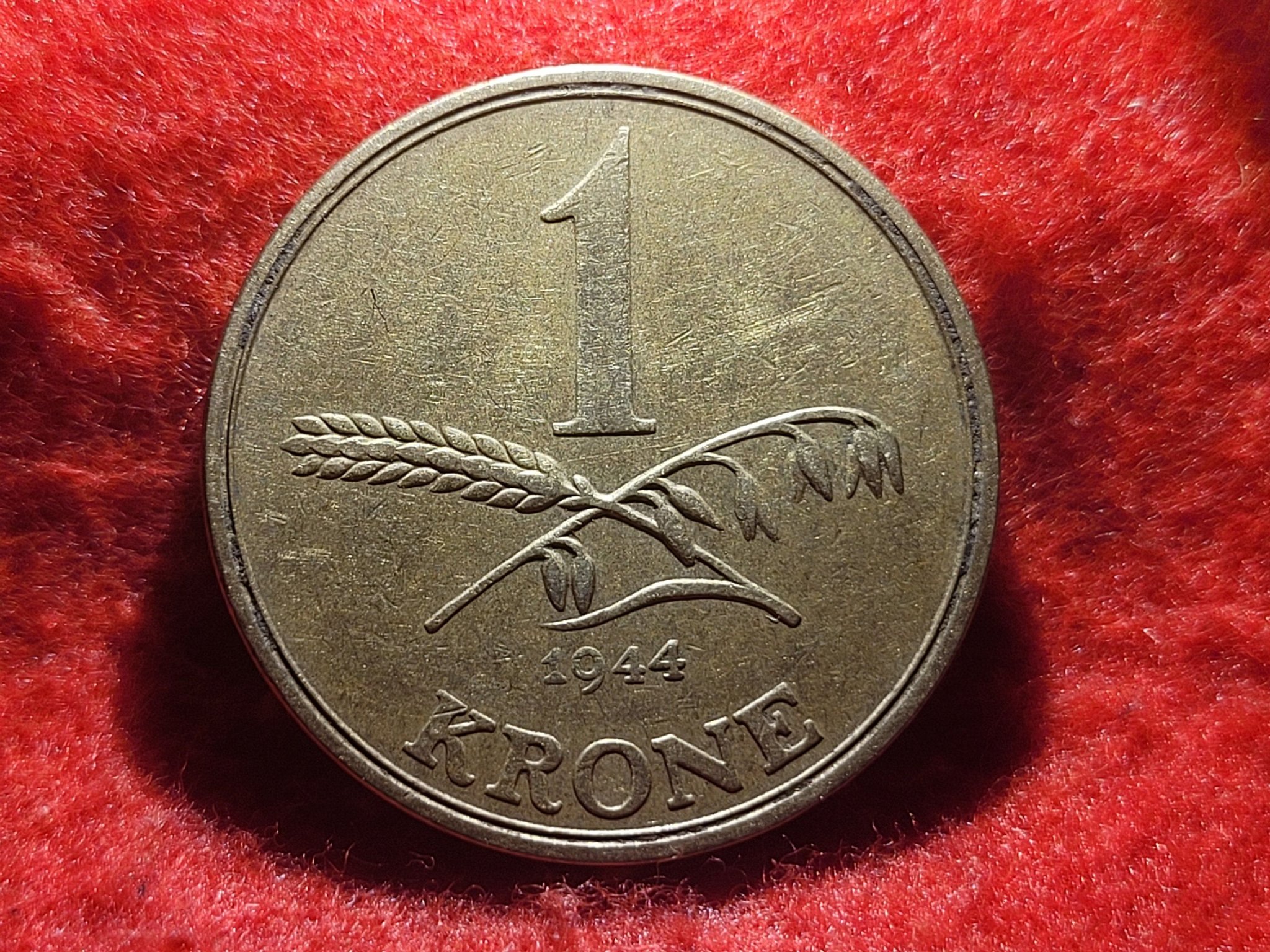 se-produkter-som-liknar-1-krone-1944-danmark-p-tradera-614883755