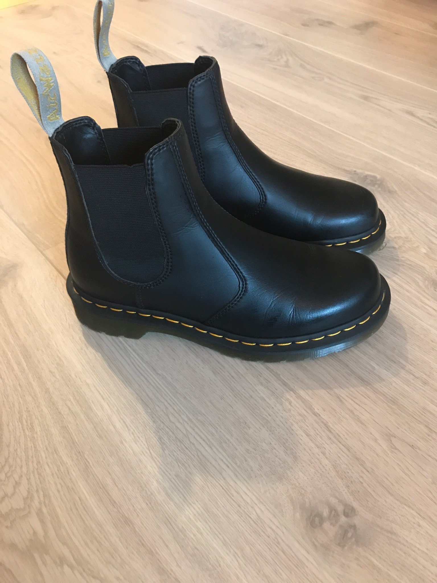 dr martens 2979