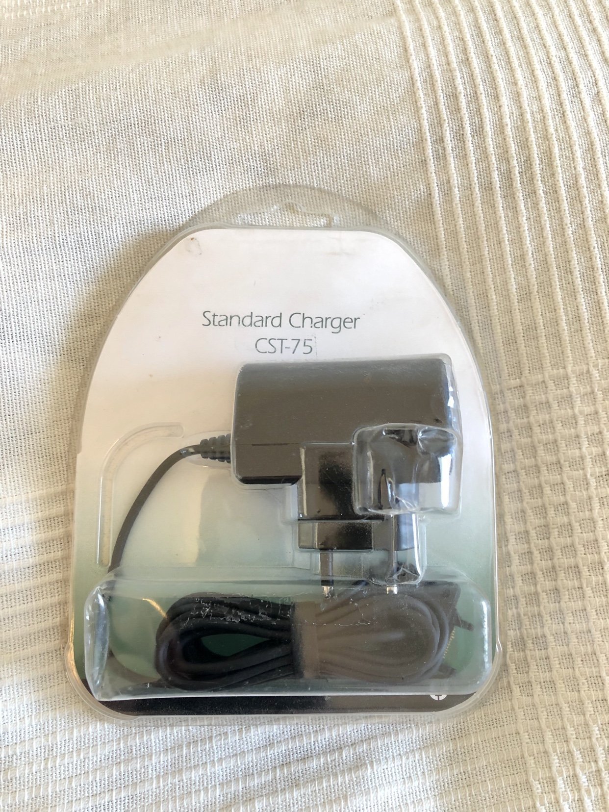 Standard Laddare / Charger CST-75 Ericsson