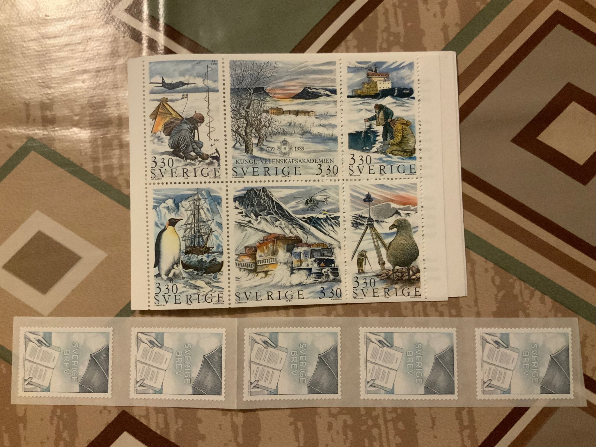 5 Sverige brev och 6 3,30 kr frimärke