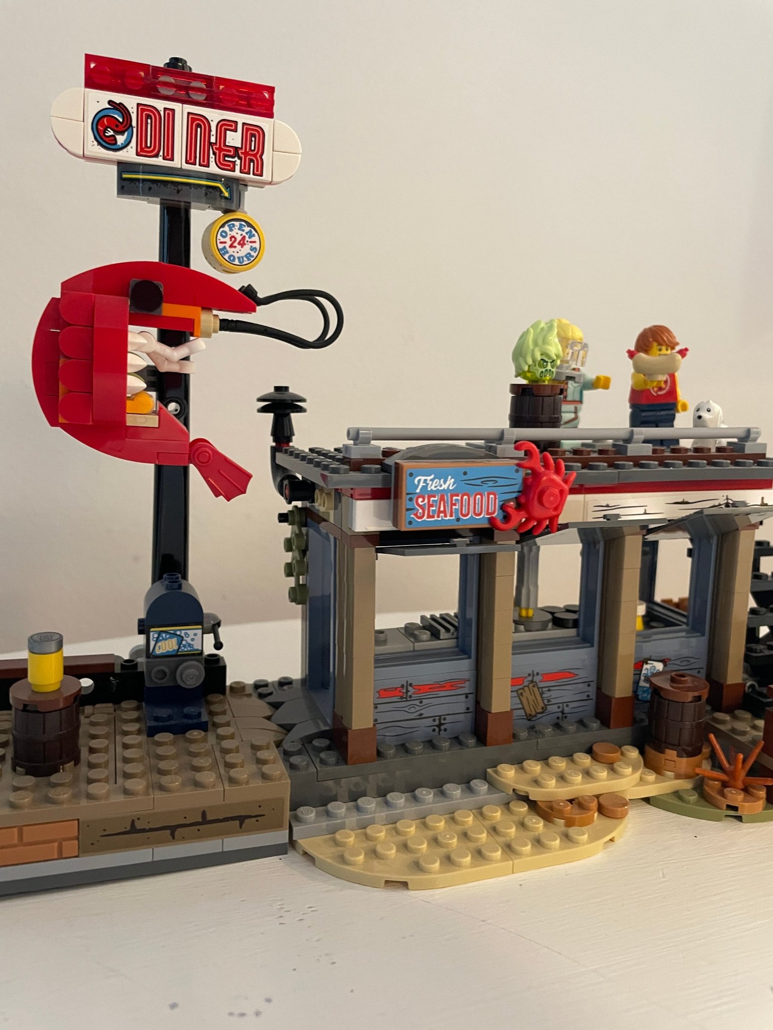 LEGO Hidden Side: Shrimp Shack Attack 70422-1 (ej komplett)