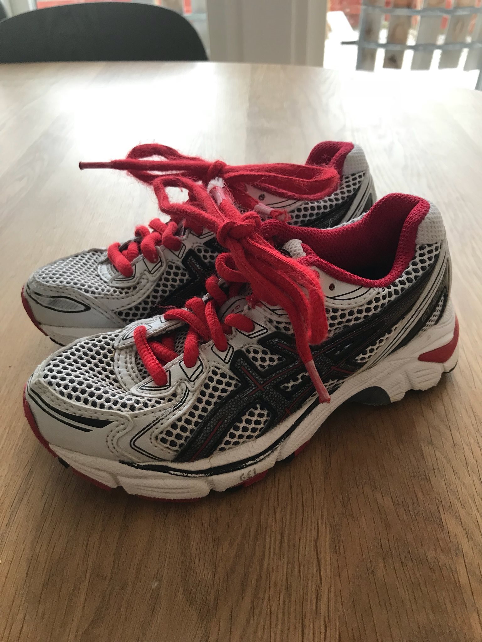 asics gympaskor asics gympaskor