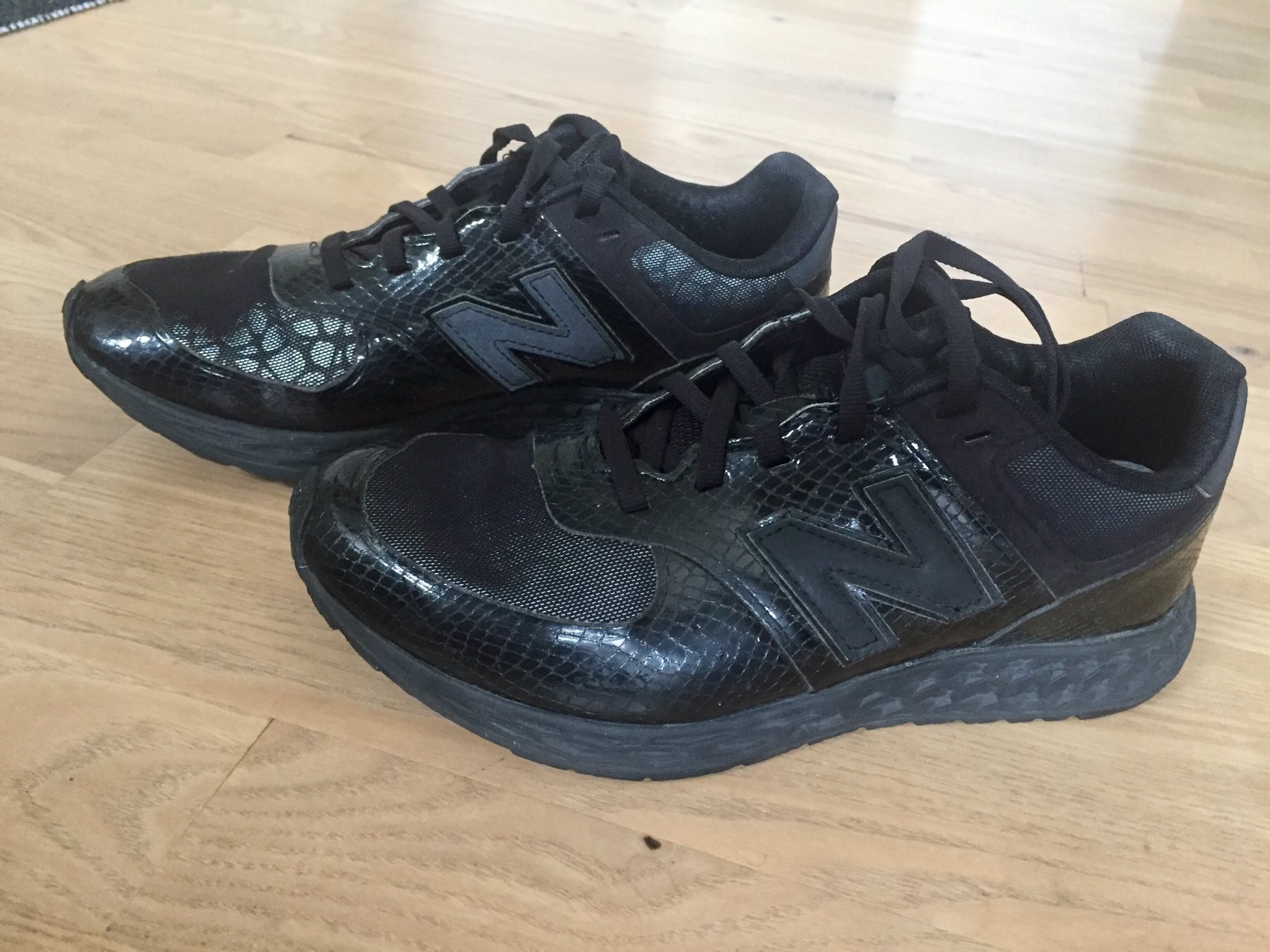 svarta new balance svarta new balance