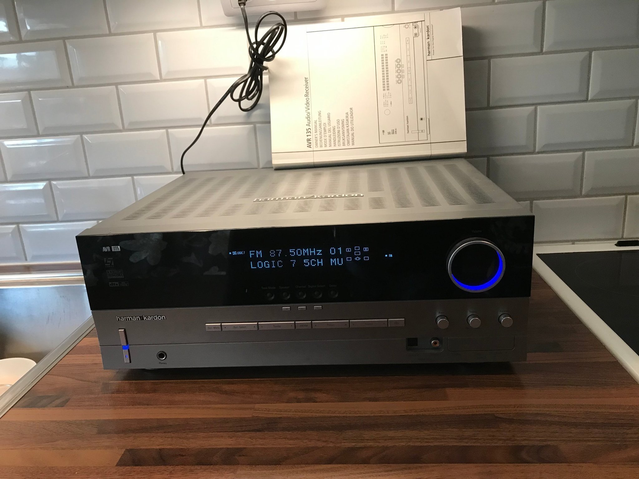 Harman Kardon AVR 135. USA förstärkare Köp på Tradera (570549778)