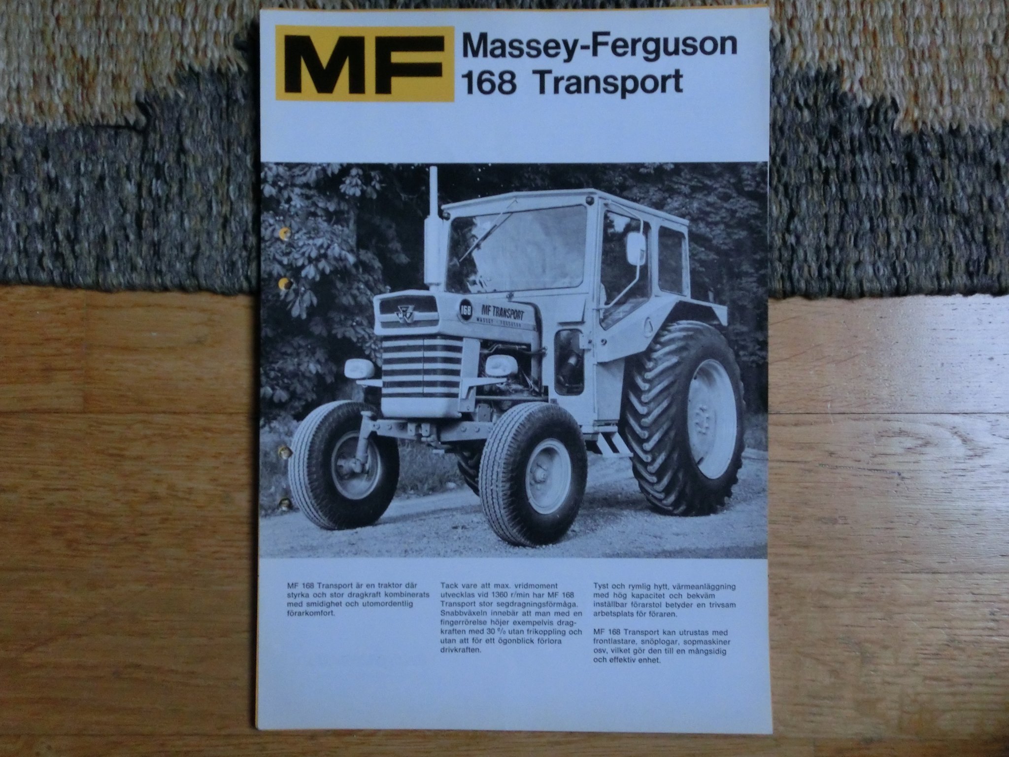 A Broschyr Spec Bladtraktor Massey Ferguson Mf ᐈ Kop Pa Tradera