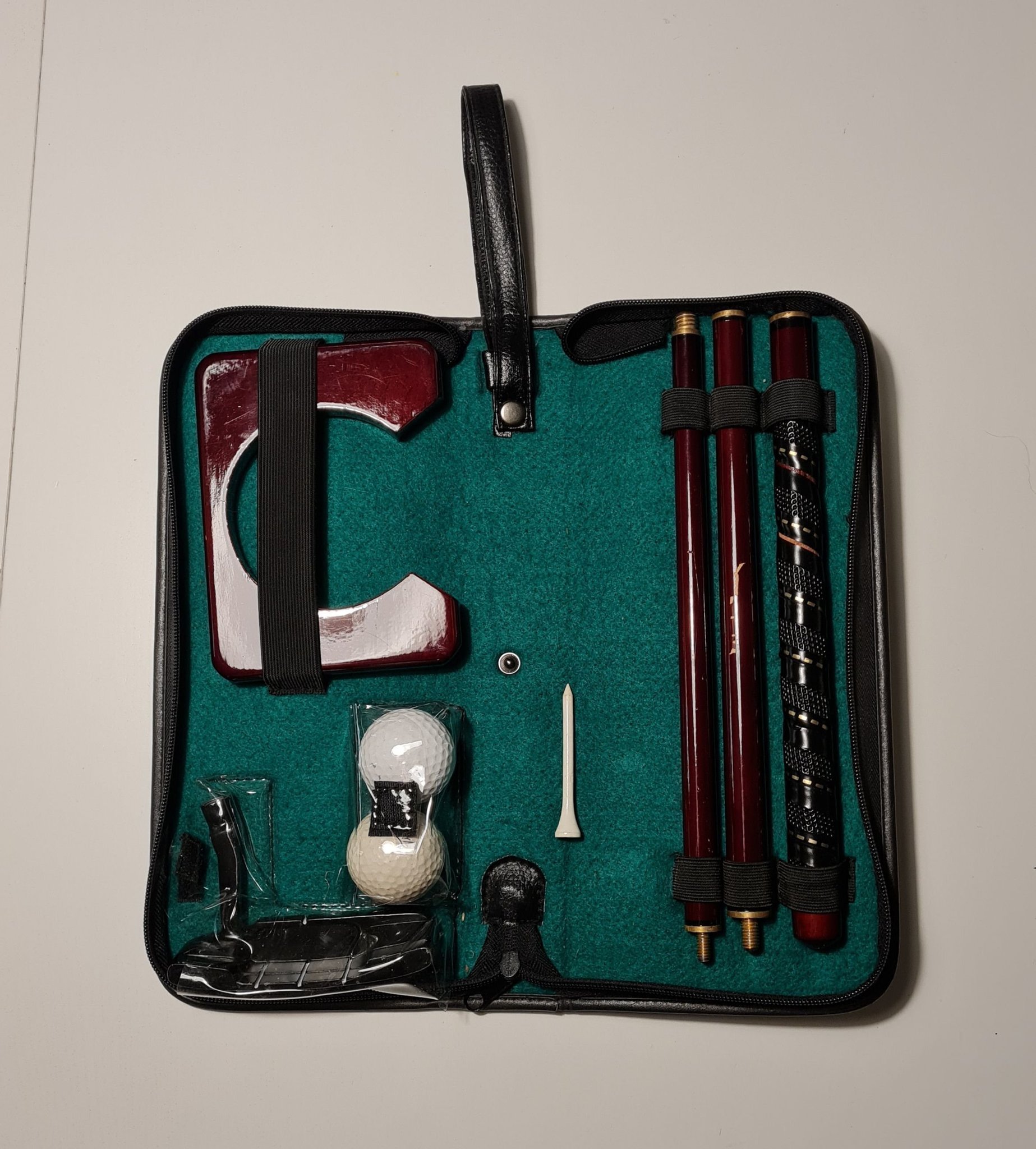 Se produkter som liknar Indoor Golfset / Putterset / .. på Tradera