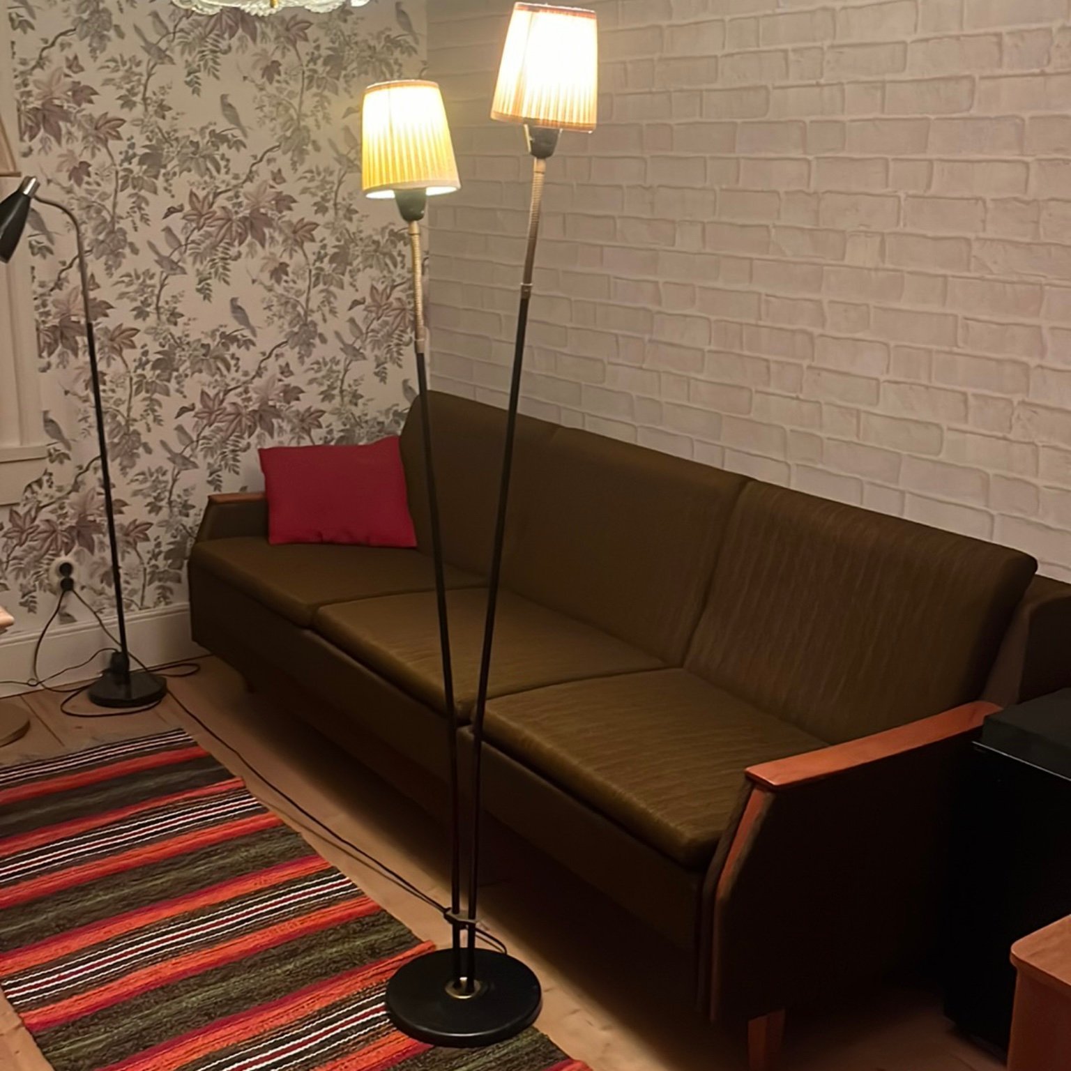 Golvlampa 50 tal lampa nostalgi retro Köp på Tradera (621741176)