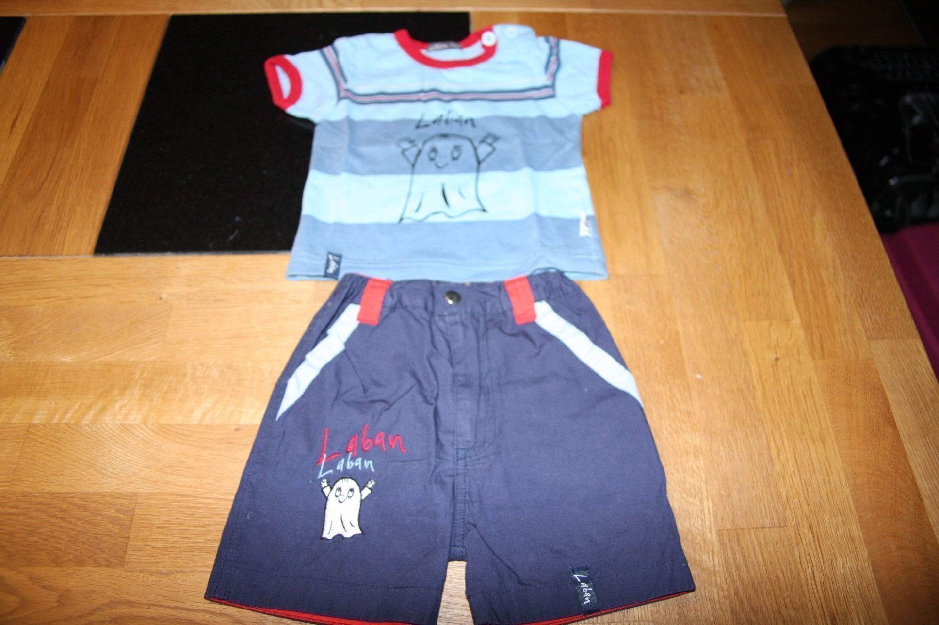 Laban set tröja och shorts strl 62/68 Fin skick