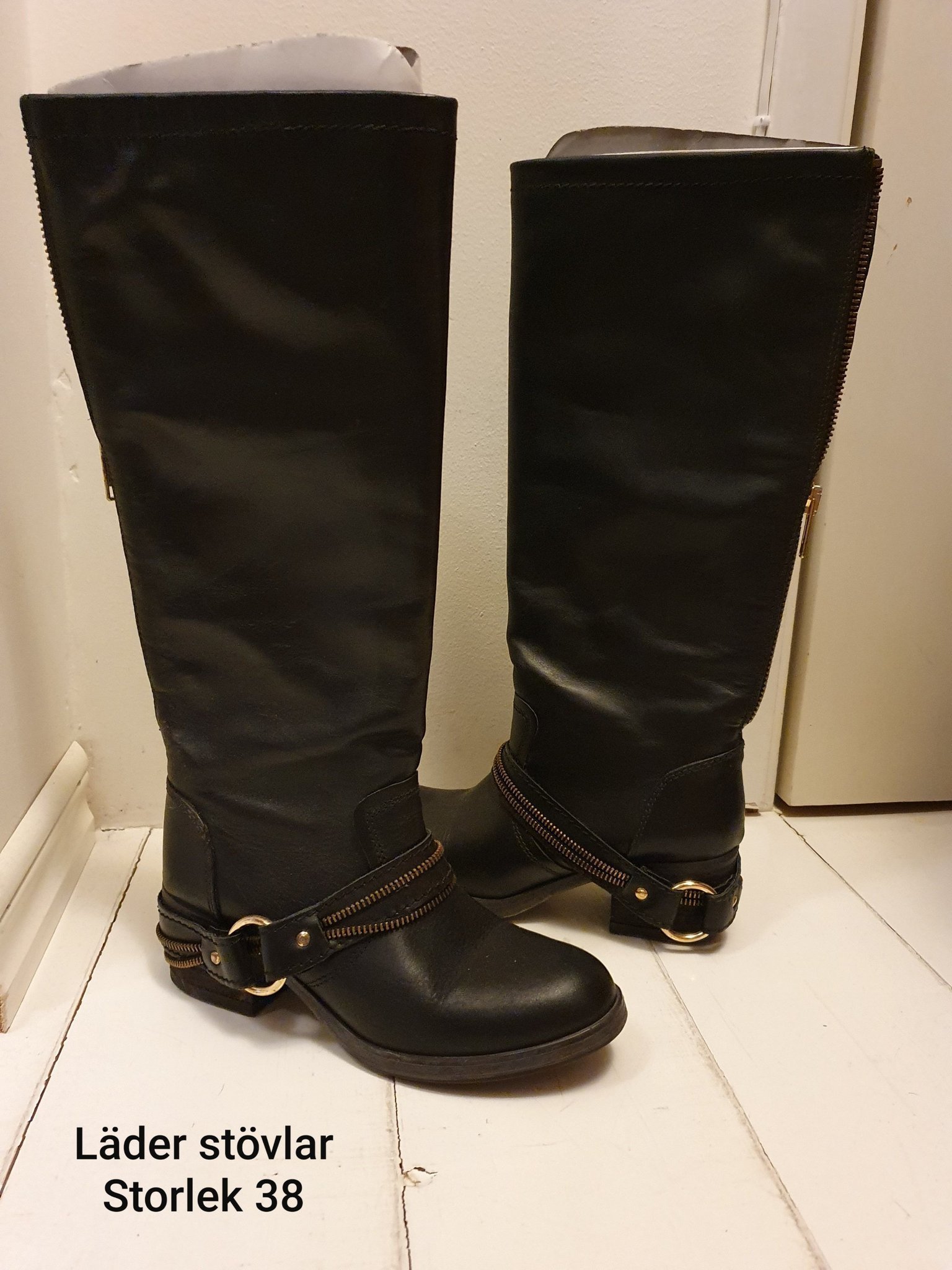 Läder stövlarboots (402915918) ᐈ Köp på Tradera Läder stövlarboots (402915918) ᐈ Köp på Tradera