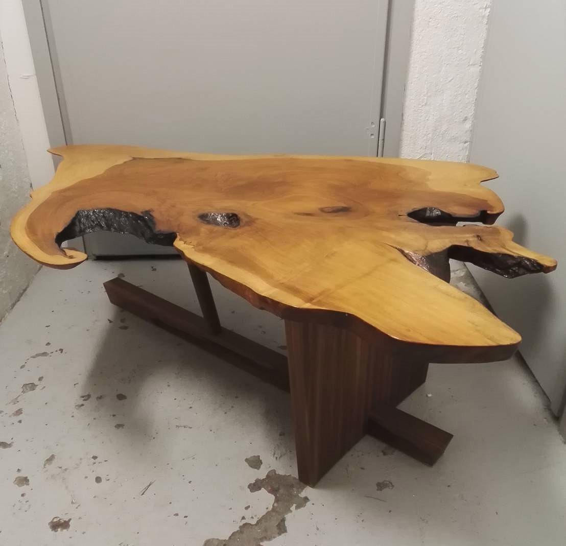 Unikt soffbord av mahogny, beställningsarbete på tradera.com