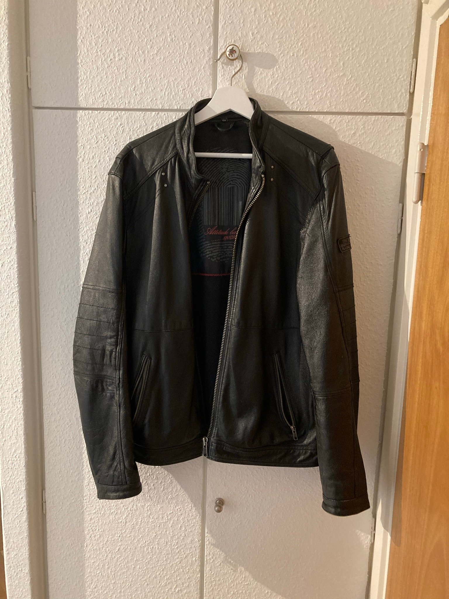 Moltan skinnjacka strl. L i bikermodell (420376245) ᐈ Köp Moltan skinnjacka strl. L i bikermodell (420376245) ᐈ Köp