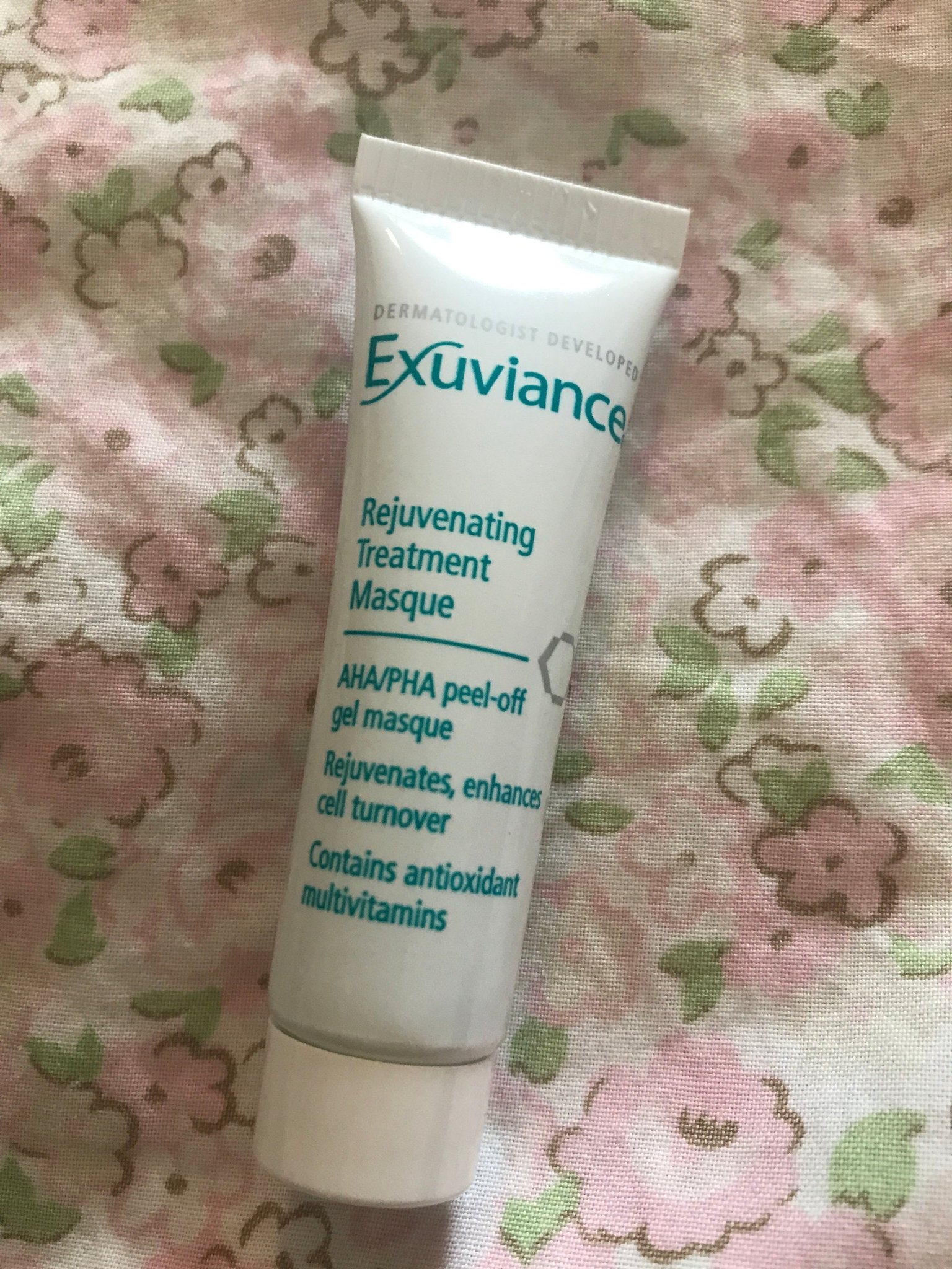 Exuviance - rejuvenating treatment masque 10ml