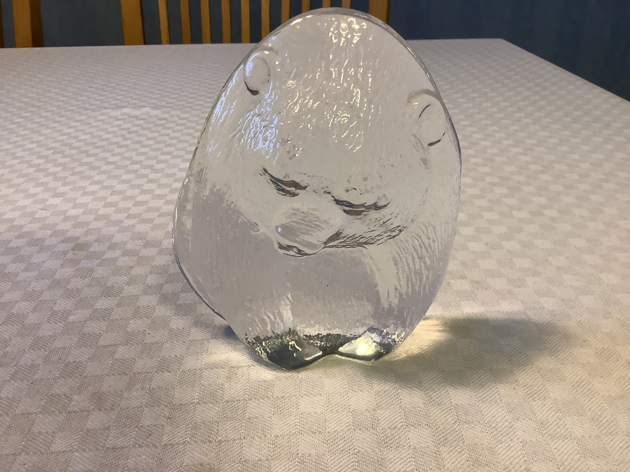 Se produkter som liknar Björn i glas Mats Jonasson Må.. på Tradera