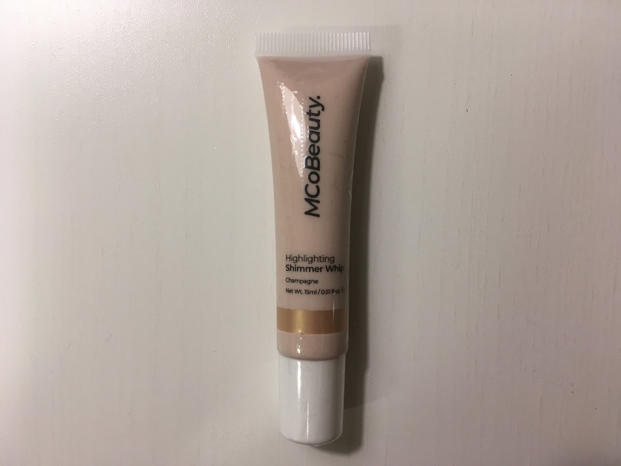 mcobeauty highlighting shimmer whip