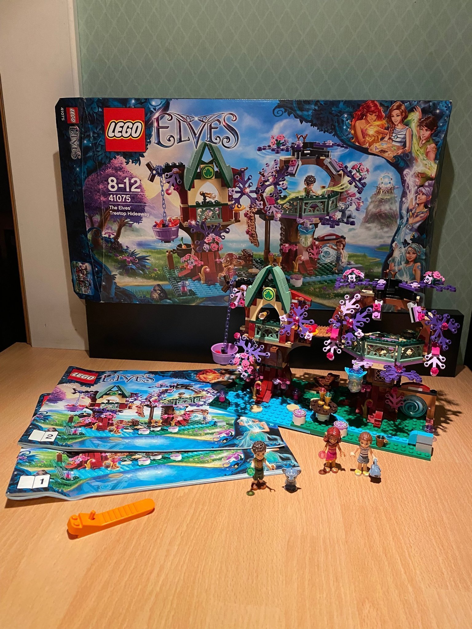 Lego Elves 41075 Älvornas gömställe bland trädt.. | Köp på Tradera ...