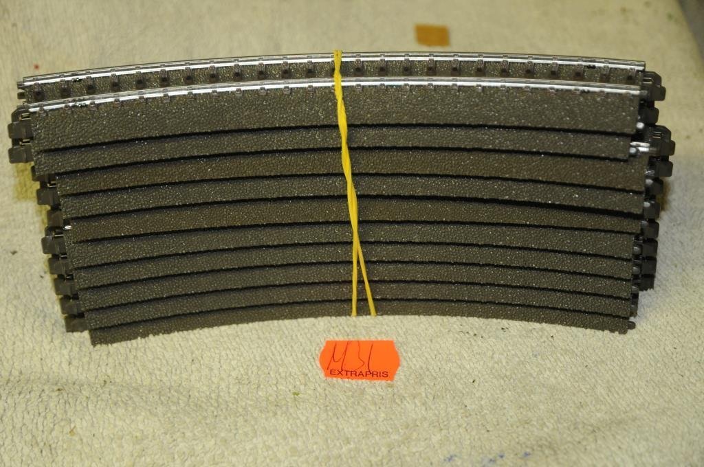 Märklin 24130, 10 st. C räls i bra skick