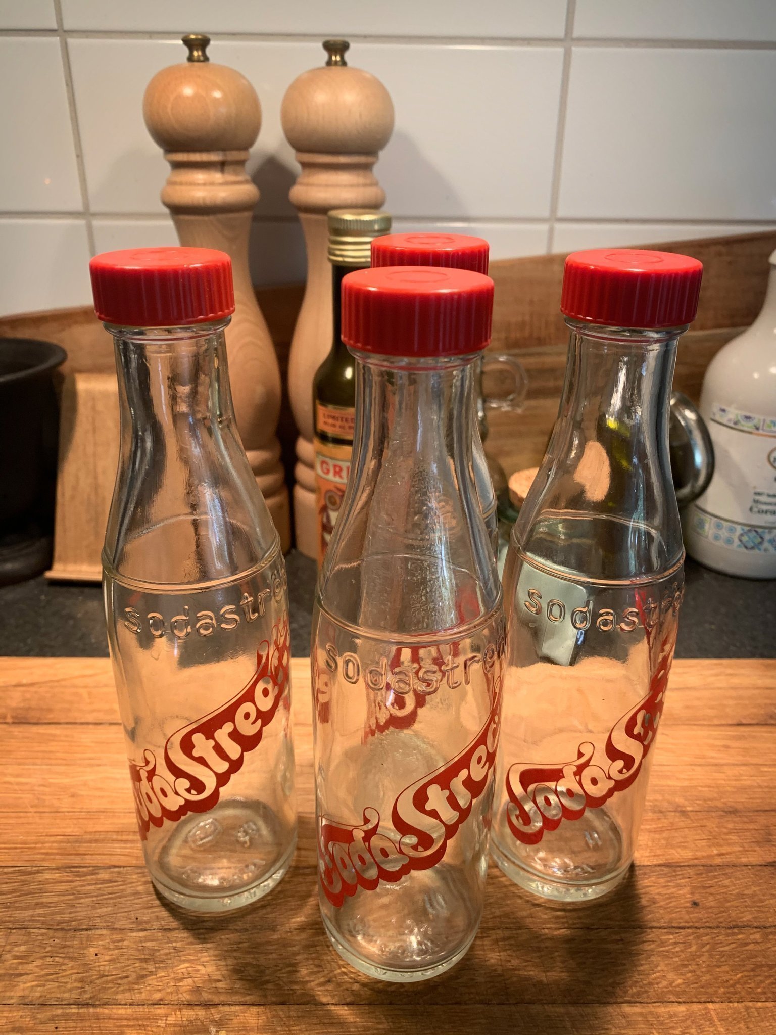 Sodastream 101, 4 flaskor Vintage late 1970 Köp på Tradera (570965001)