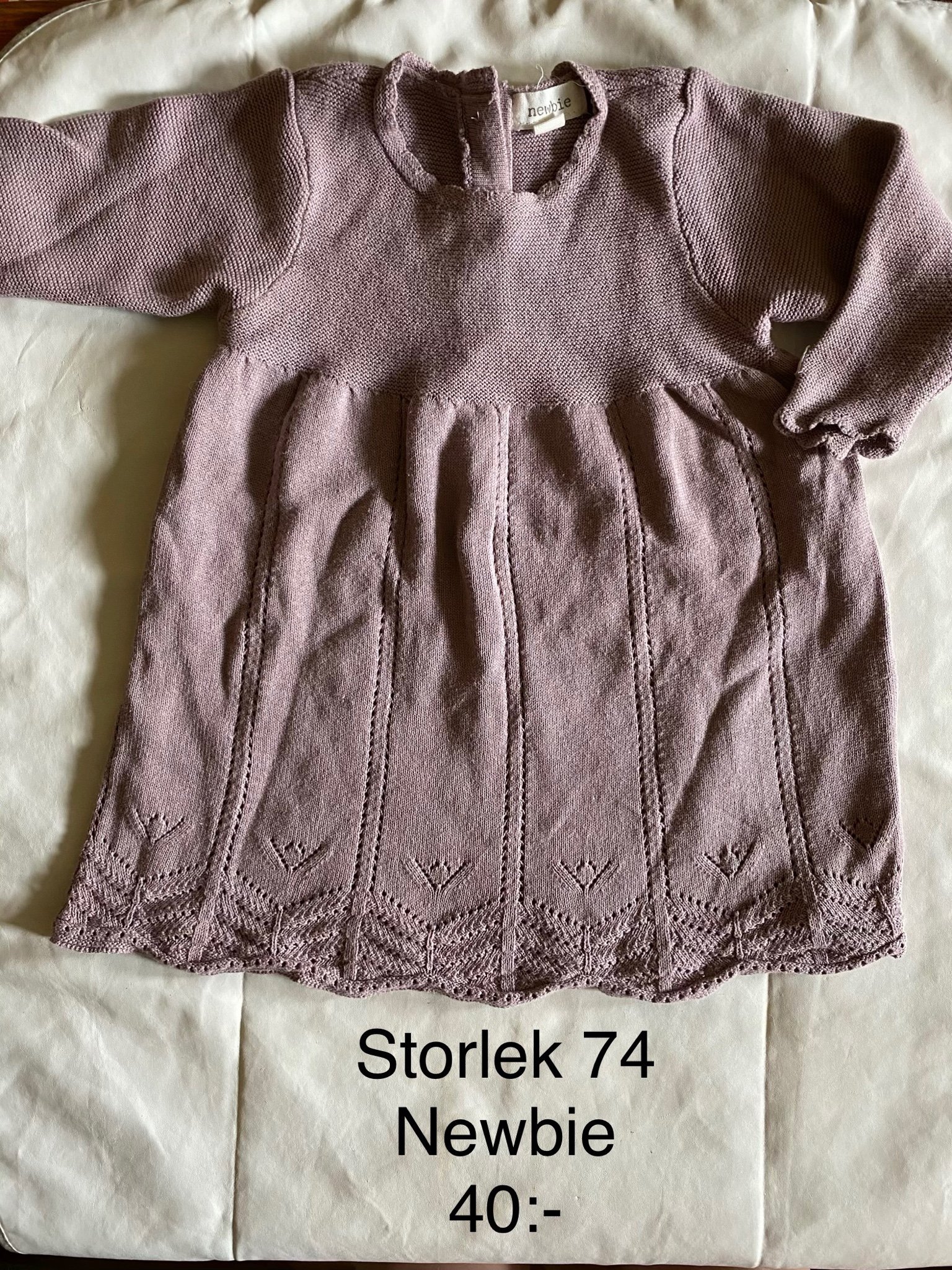 Söt klänning, Newbie, storlek 74.